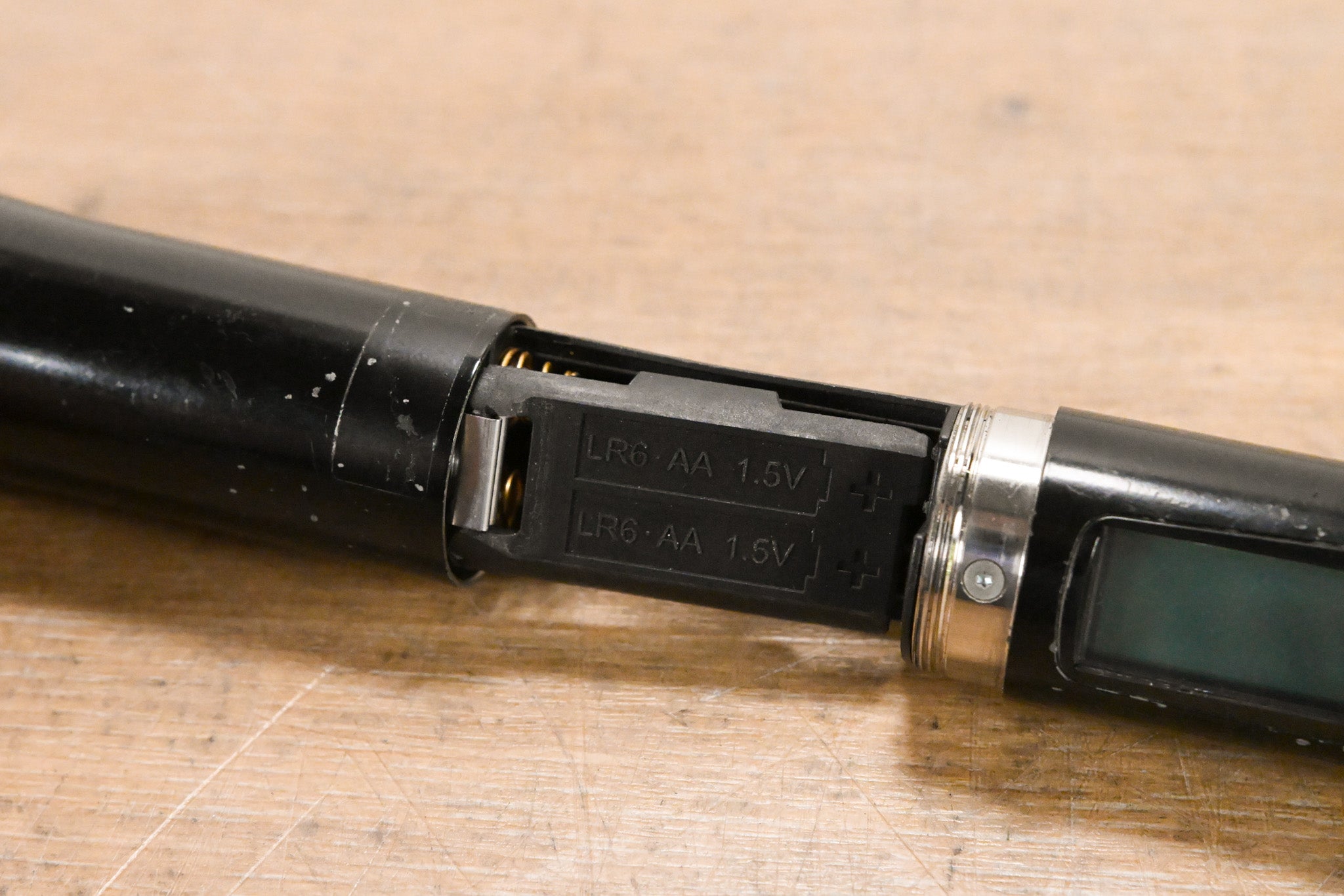 Sennheiser SKM 2000XP Handheld Transmitter (NO CAPSULE) - 516-558 MHz