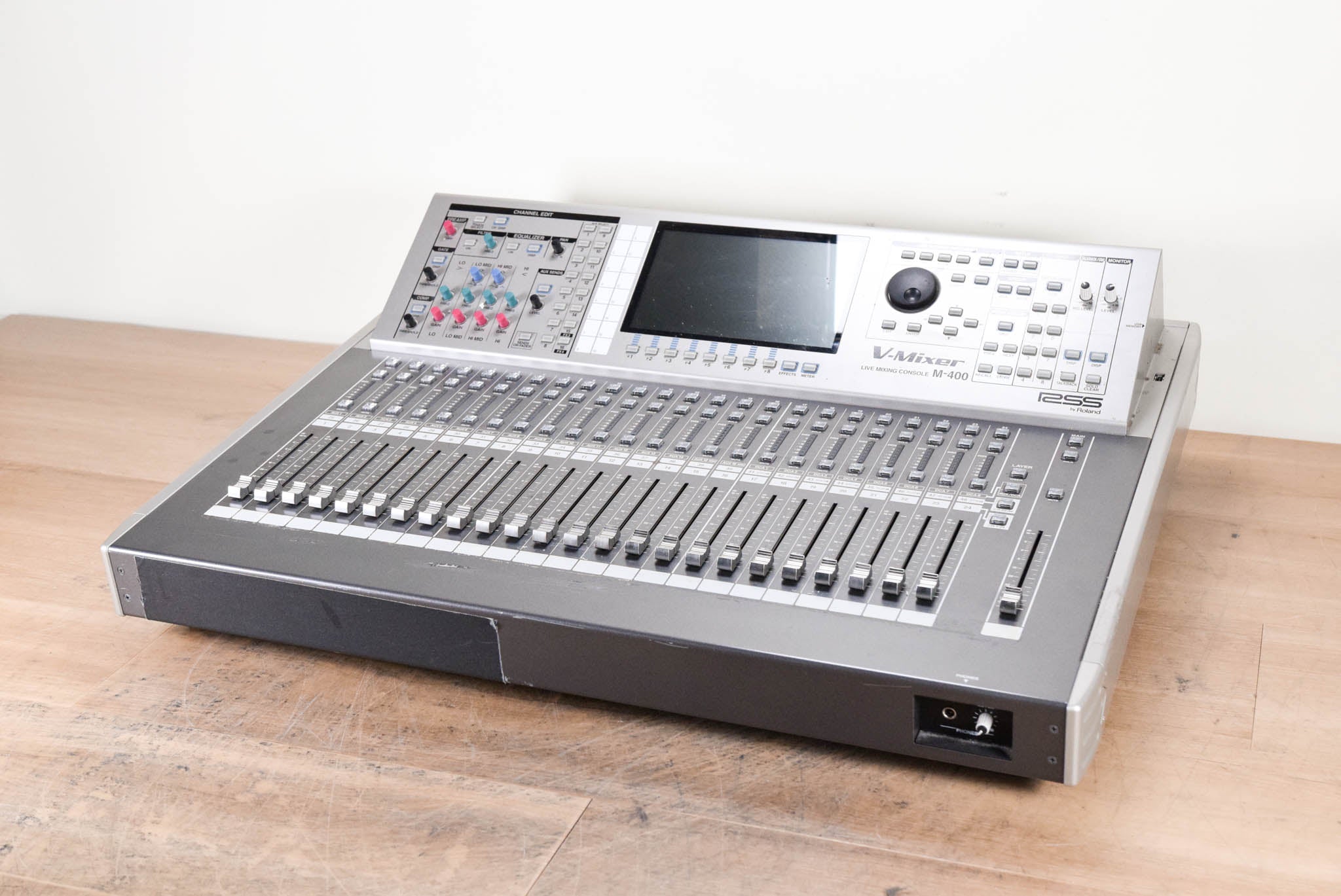 Roland M-400 48-Channel Live Digital Mixing Console