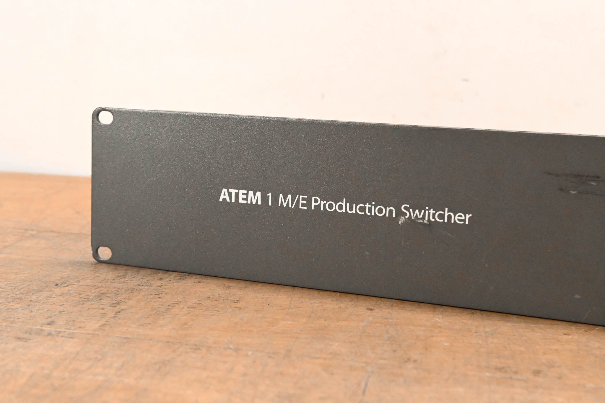 Blackmagic Design ATEM 1 M/E Production Switcher