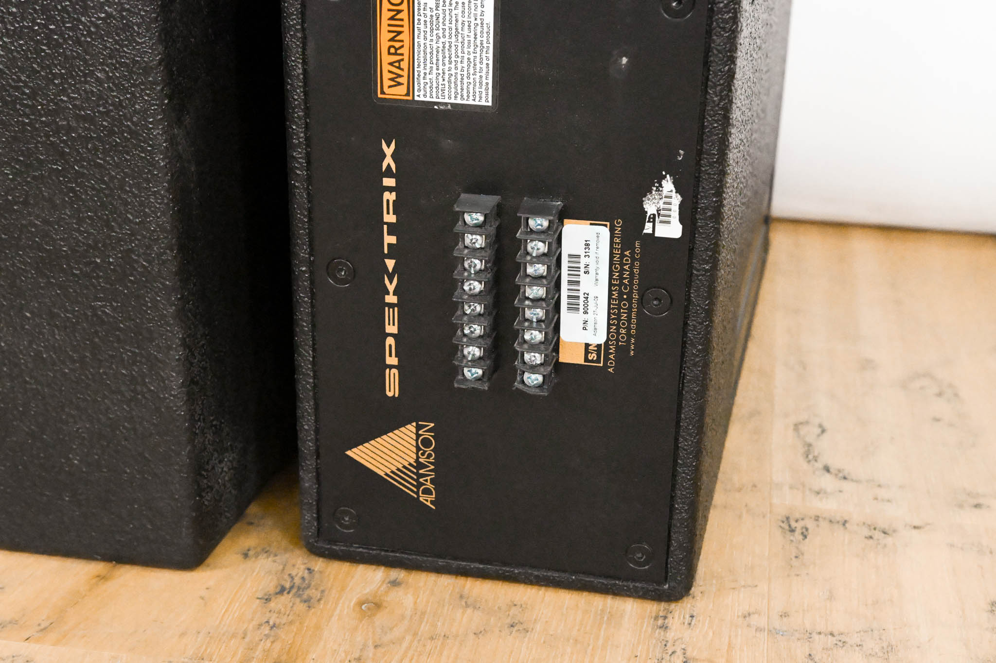 Adamson SpekTrix 3-Way Full Range Line Array Loudspeaker (PAIR)