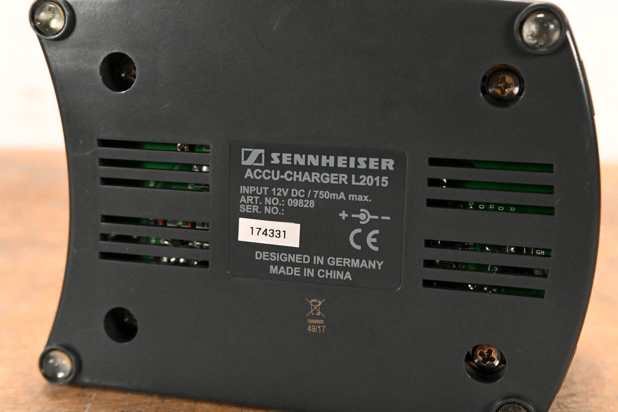 Sennheiser L 2015 Charging Station (NO POWER SUPPLY)