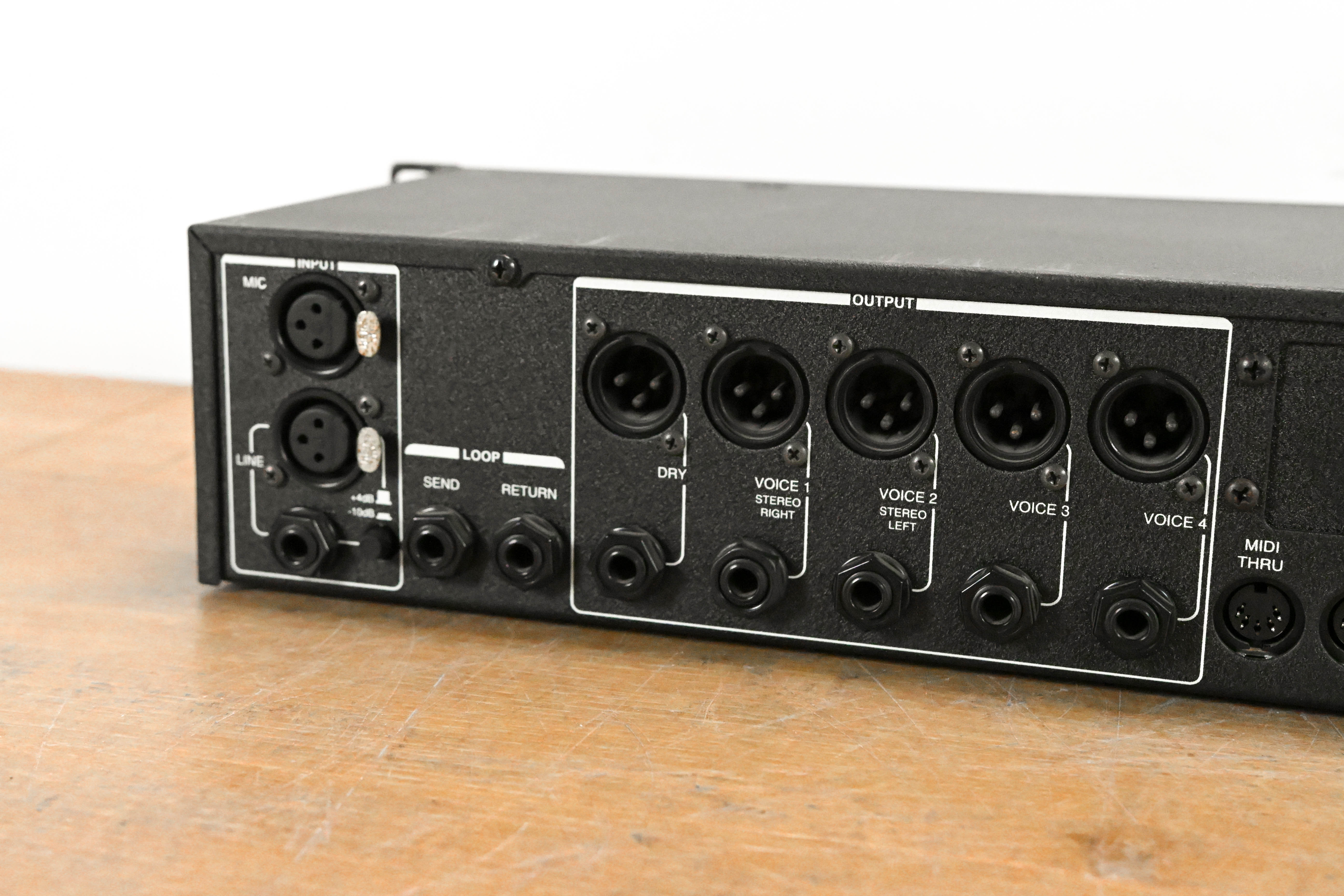 DigiTech Studio Vocalist Vocal Harmony Processor