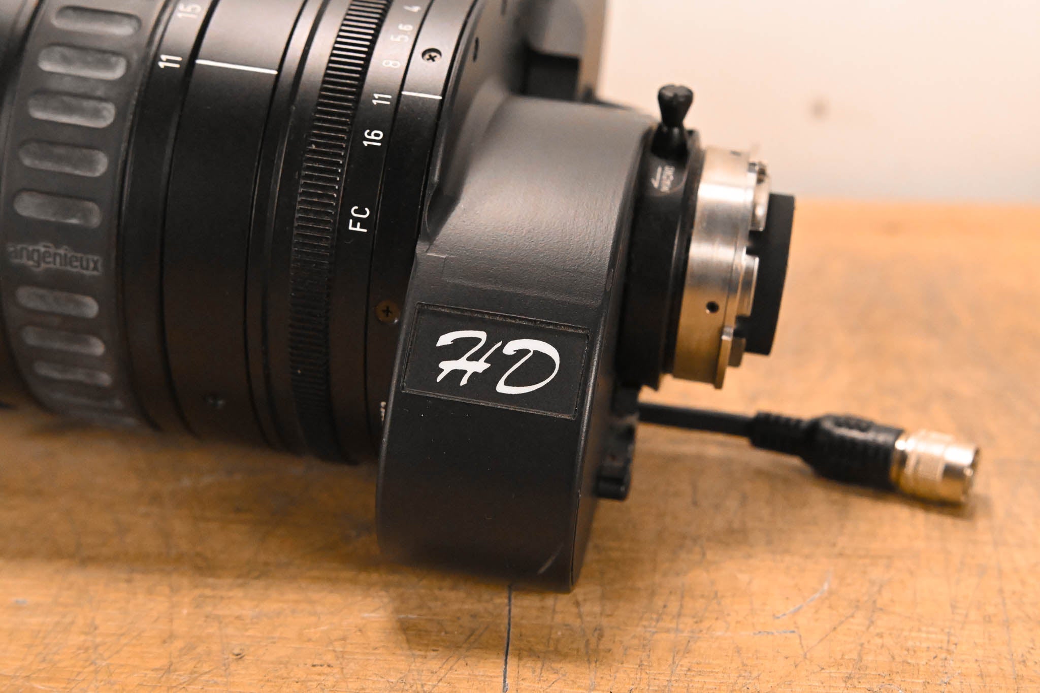 Angénieux AIF-HD T40x11BESSD HD 1:2/11-440mm Broadcast Box Lens