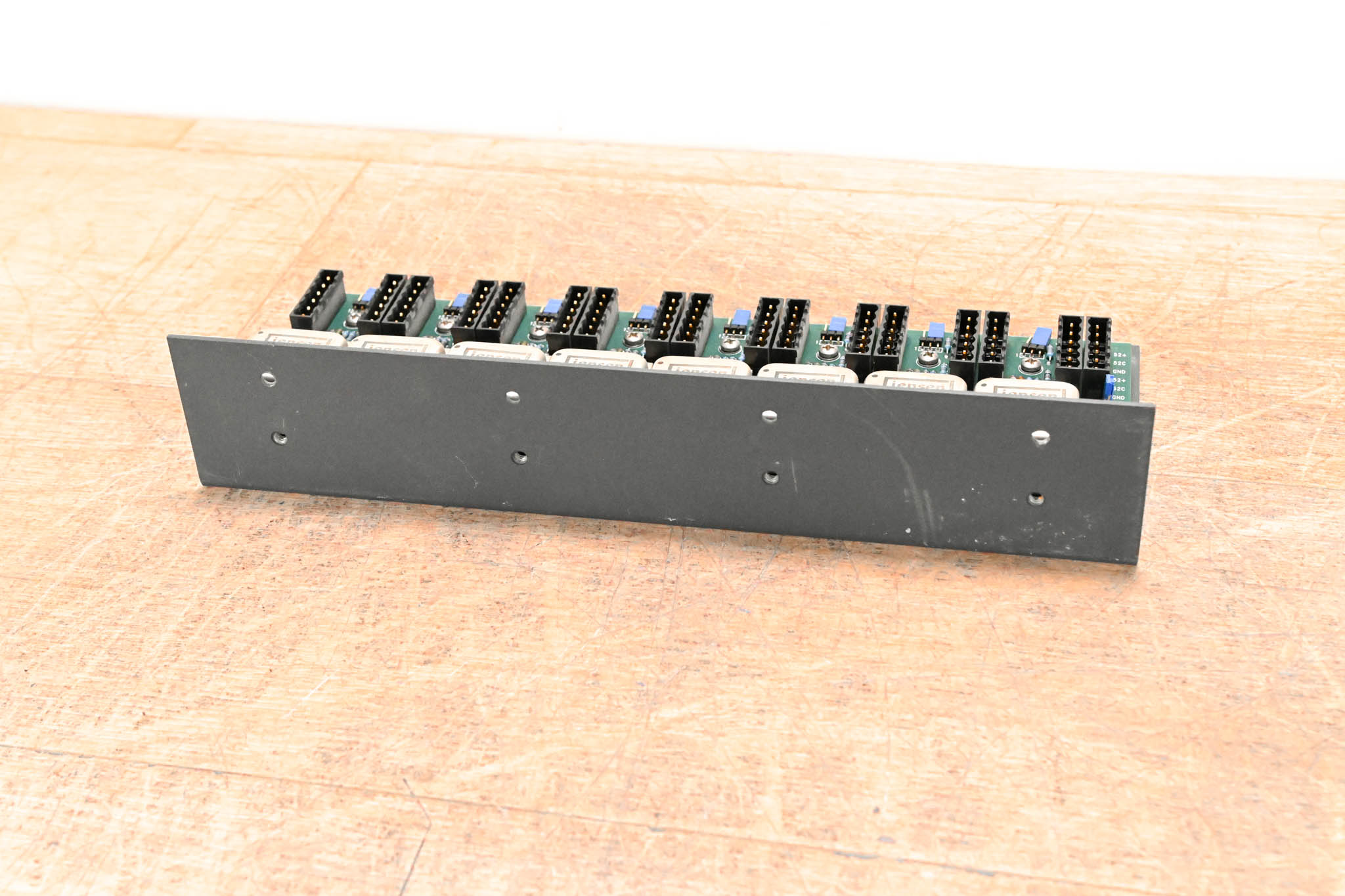 Jensen JT-MS-8N3 8-CH 3-Way Mic Splitter with Phantom Power Circuitry