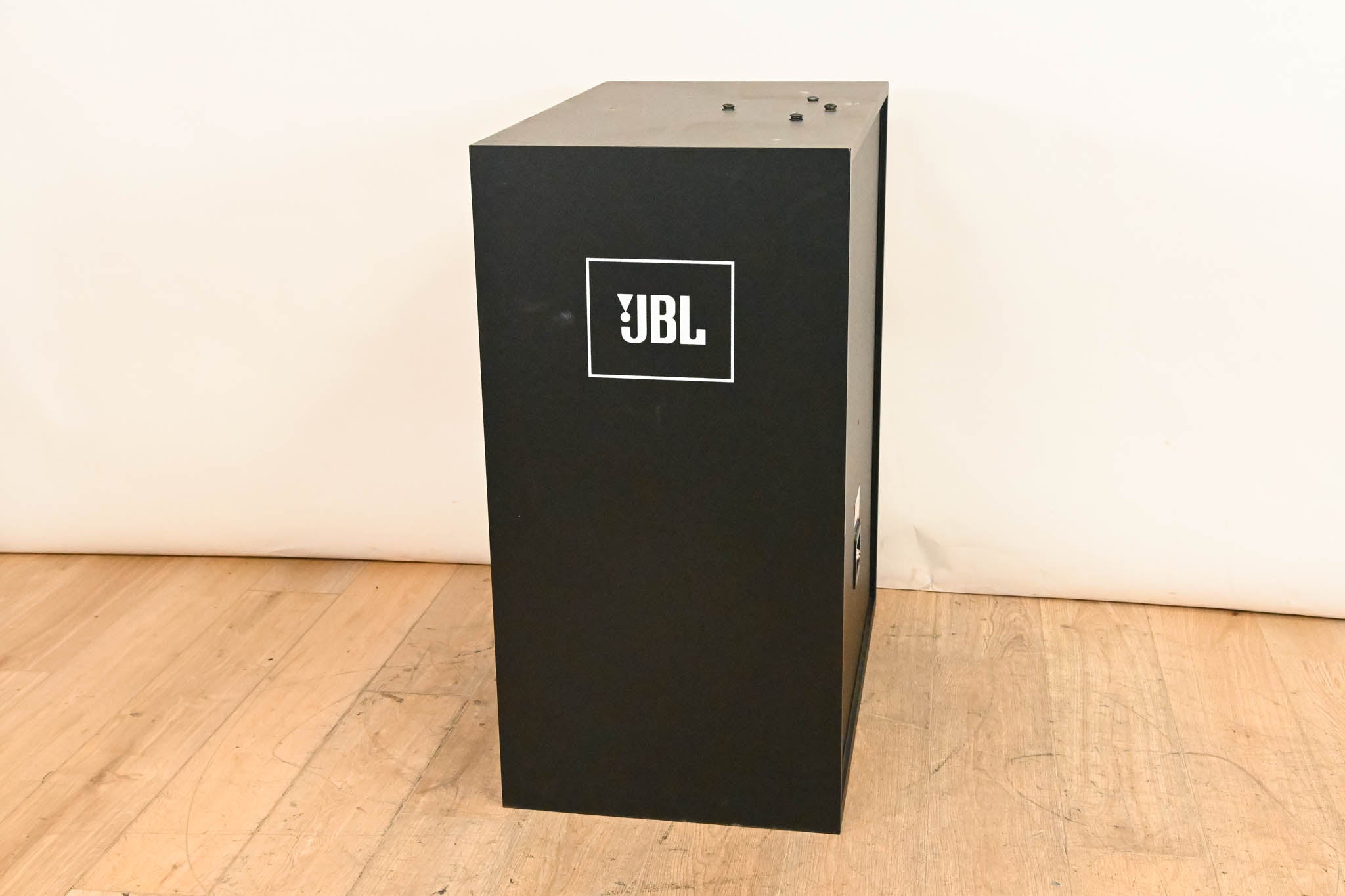 JBL 4739 Dual 15″ Passive Cinema Subwoofer