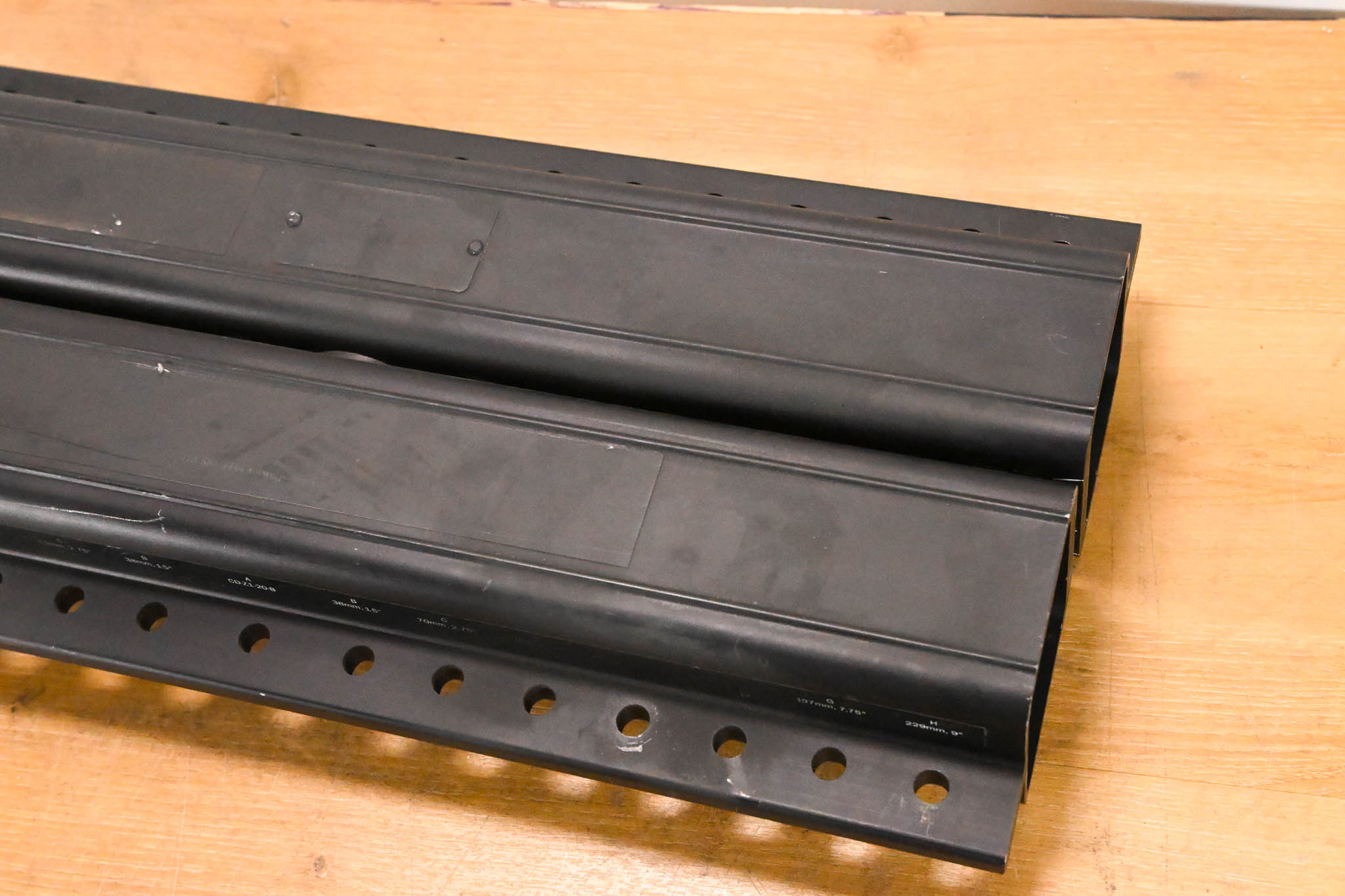 Polar Focus Zbeam ZB-20-880-B Speaker Rigging Beam