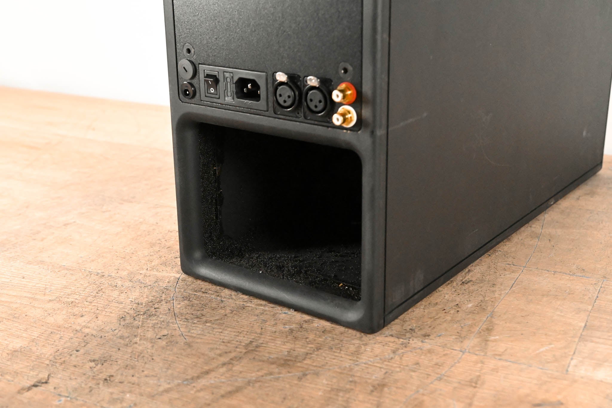 PMC TLE1 2 x 6.5" 150W Active Subwoofer