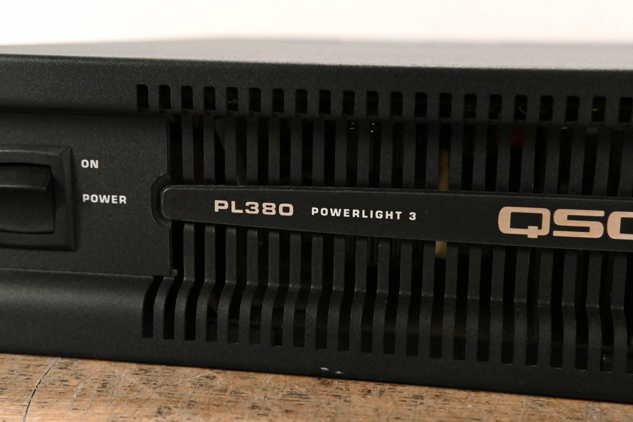 QSC PL380 Powerlight 3 Series 2-Channel Power Amplifier