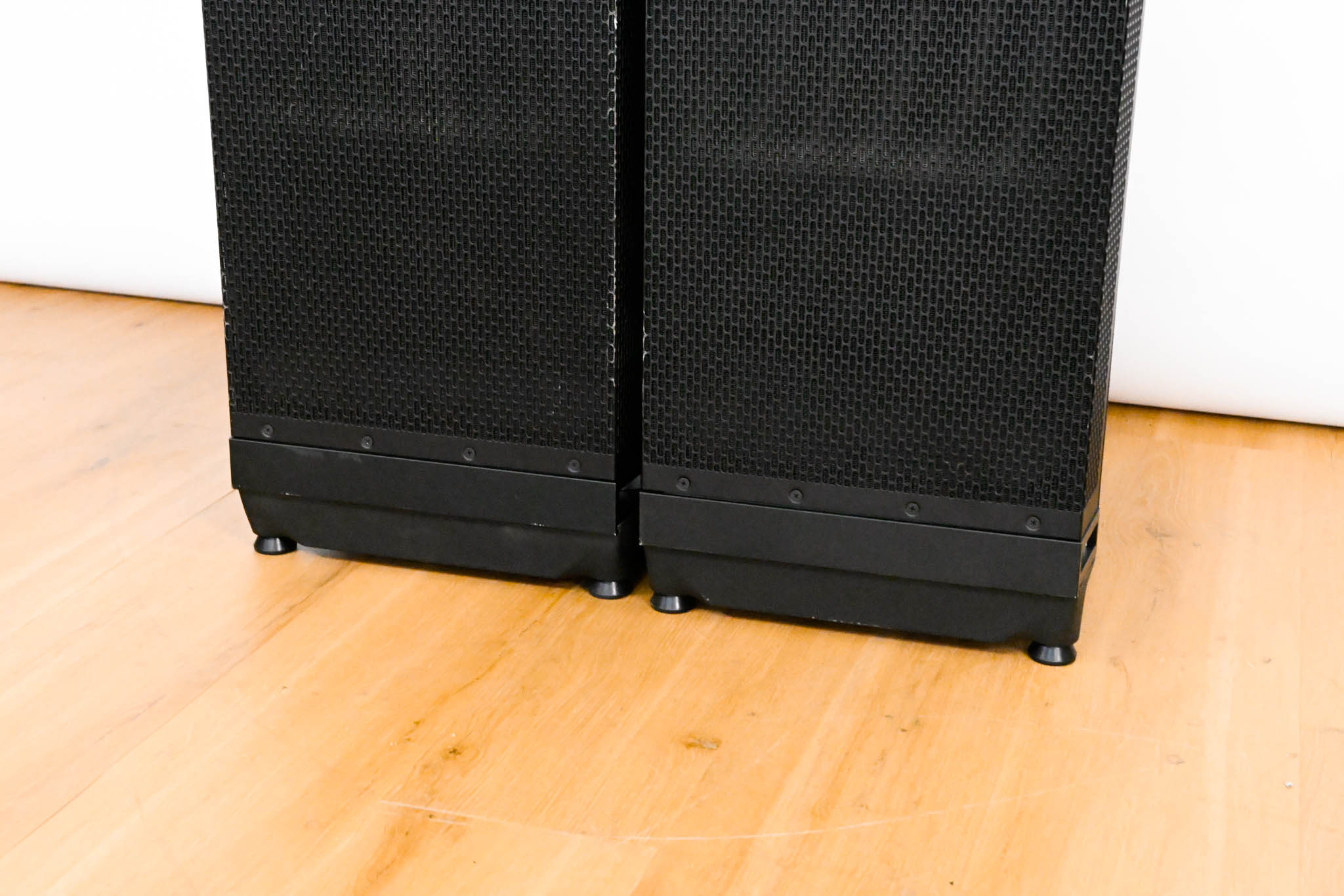Electro-Voice (EV) X2-212/90 12" Vertical Line Array Loudspeaker (PAIR)