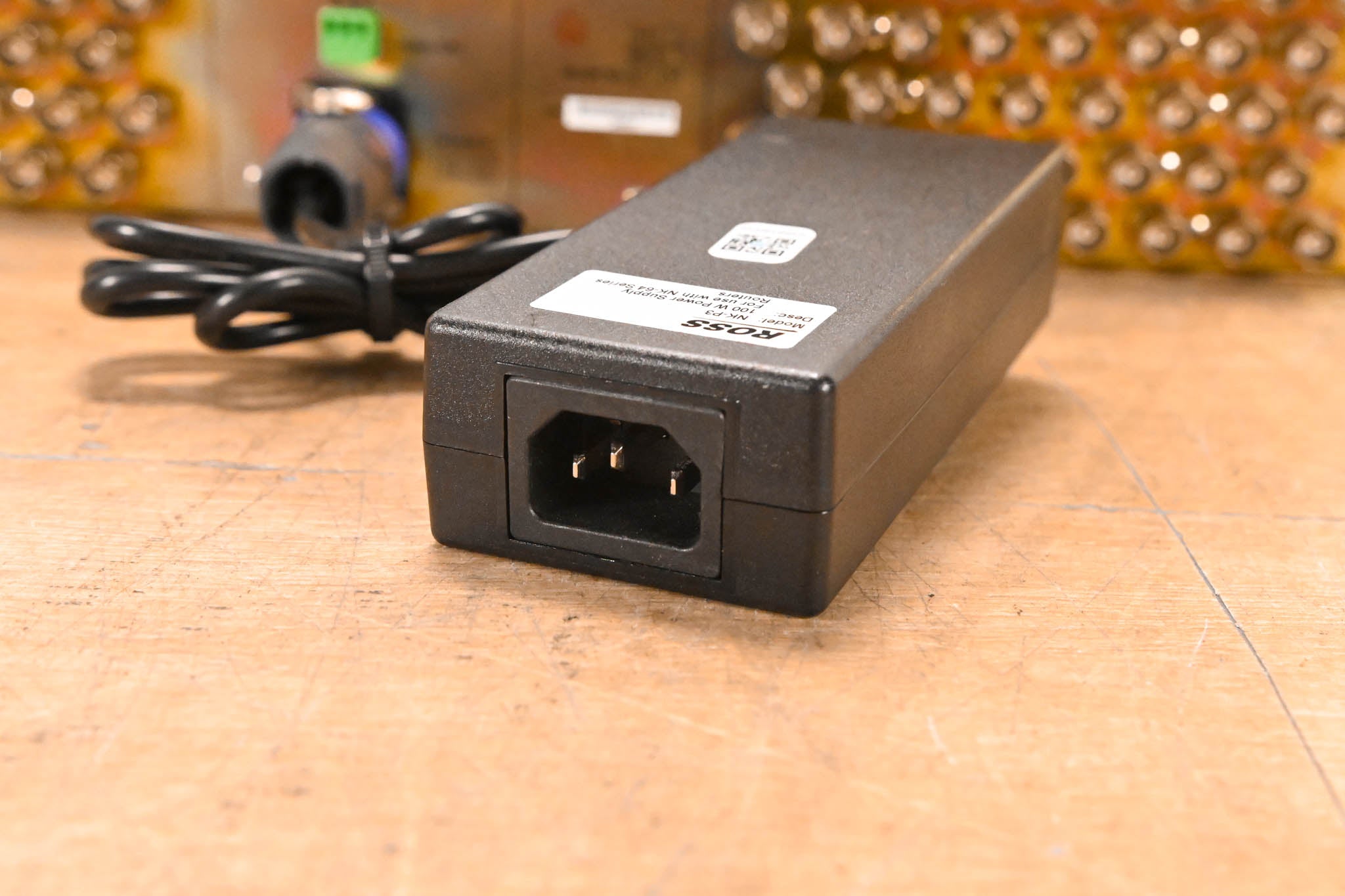 Ross NK-3G72 Scalable 72 x 72 3G/HD/SD Multi-Definition SDI Router