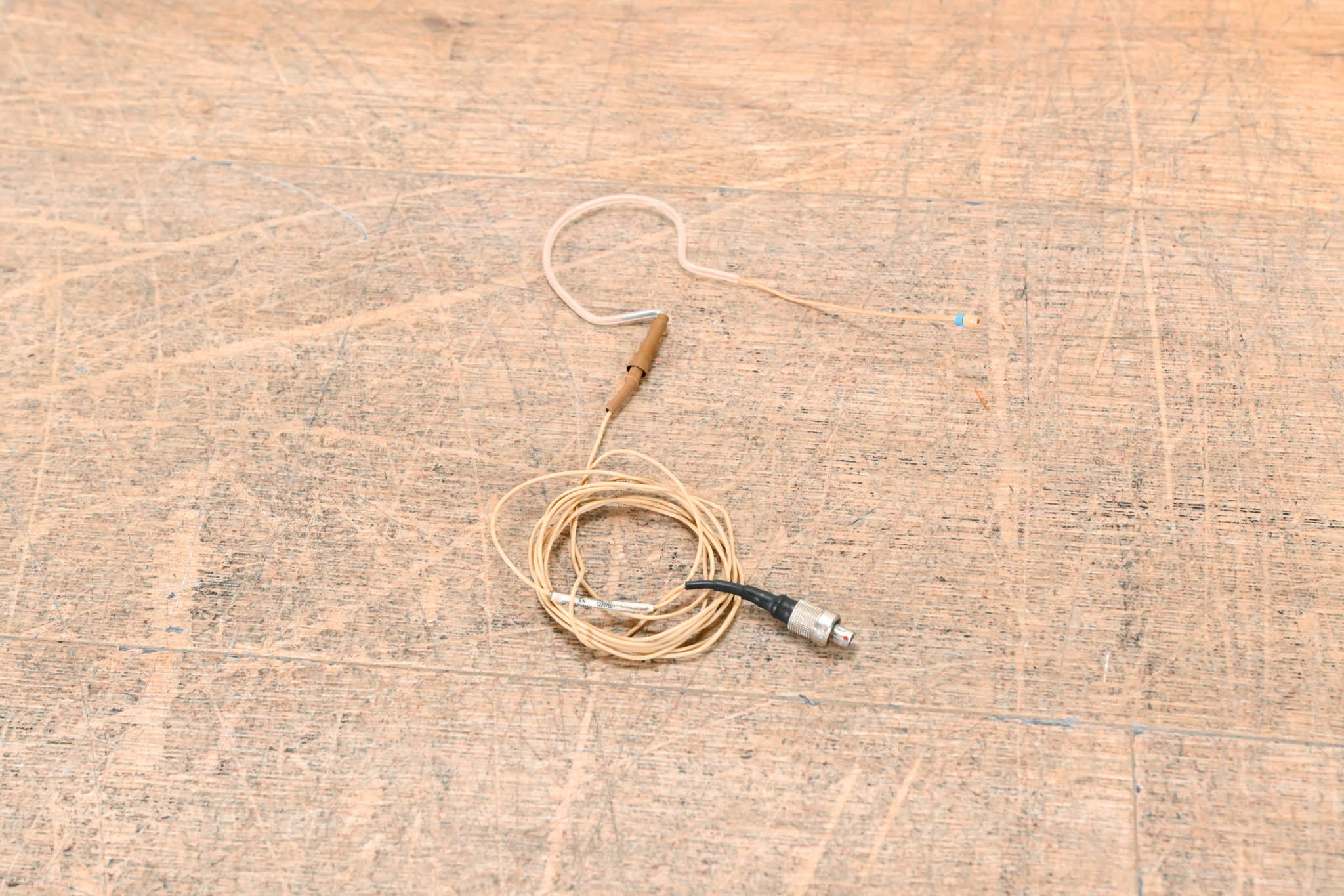 Countryman E6OW6L1S3 E6 Omnidirectional Earset with LEMO 3-pin Connector