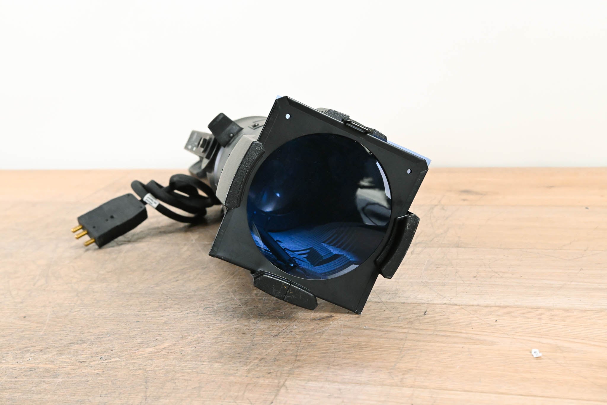 ETC Source Four Jr 26 Degree 575 Ellipsoidal Light