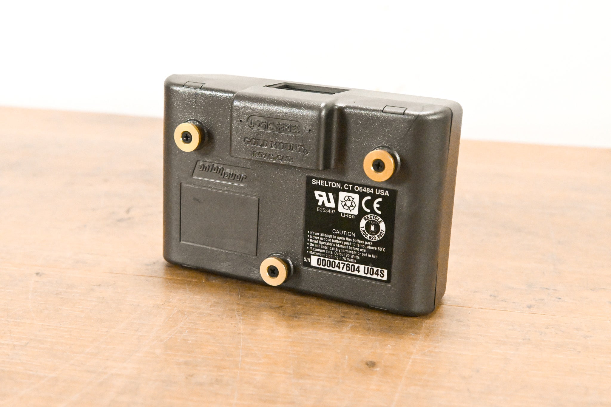 Anton Bauer Dionic Interactive 2000 Gold-Mount Battery