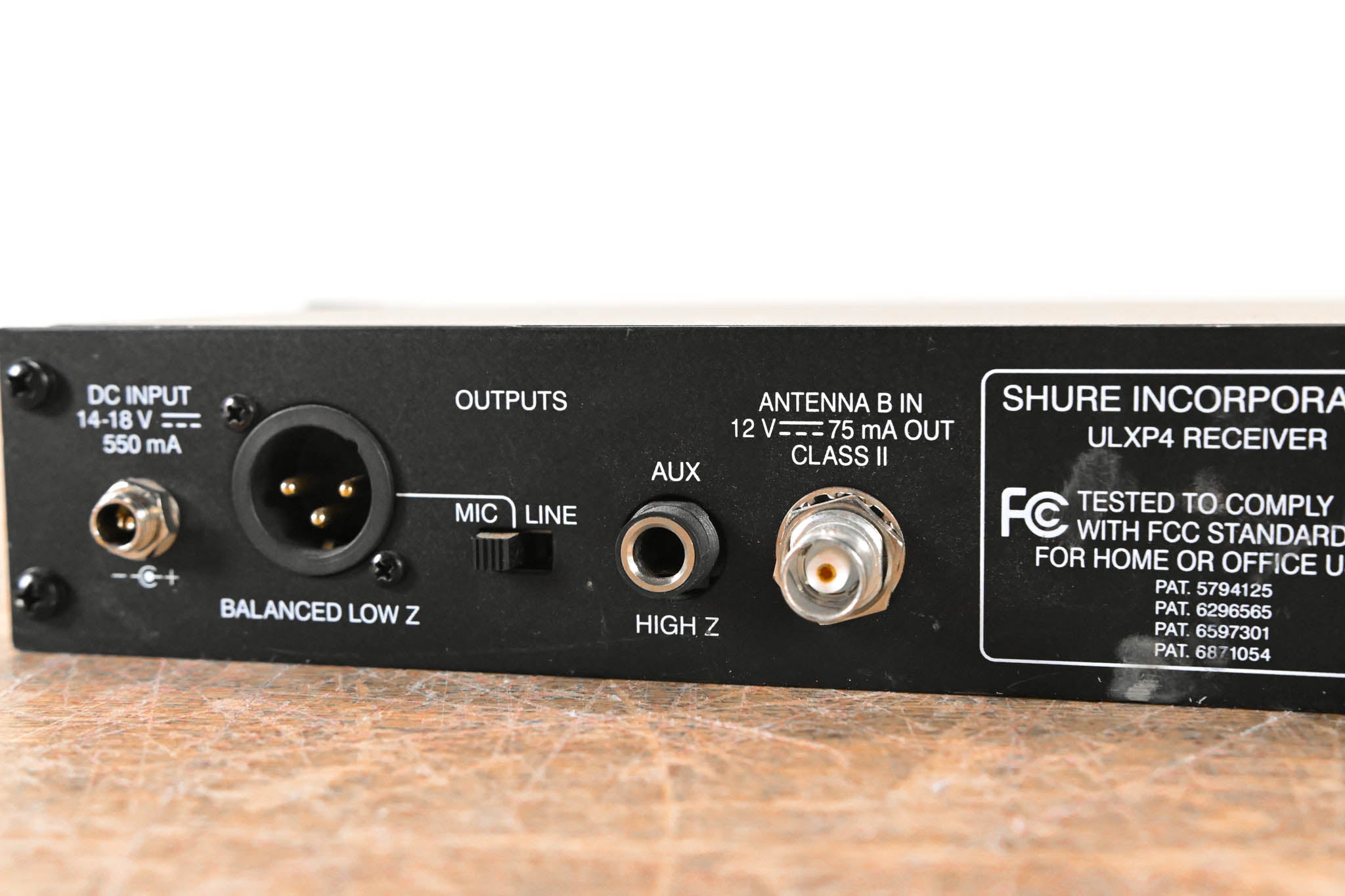 Shure ULXP4 Wireless Receiver - G3 Band: 470-506 MHz (NO POWER SUPPLY)