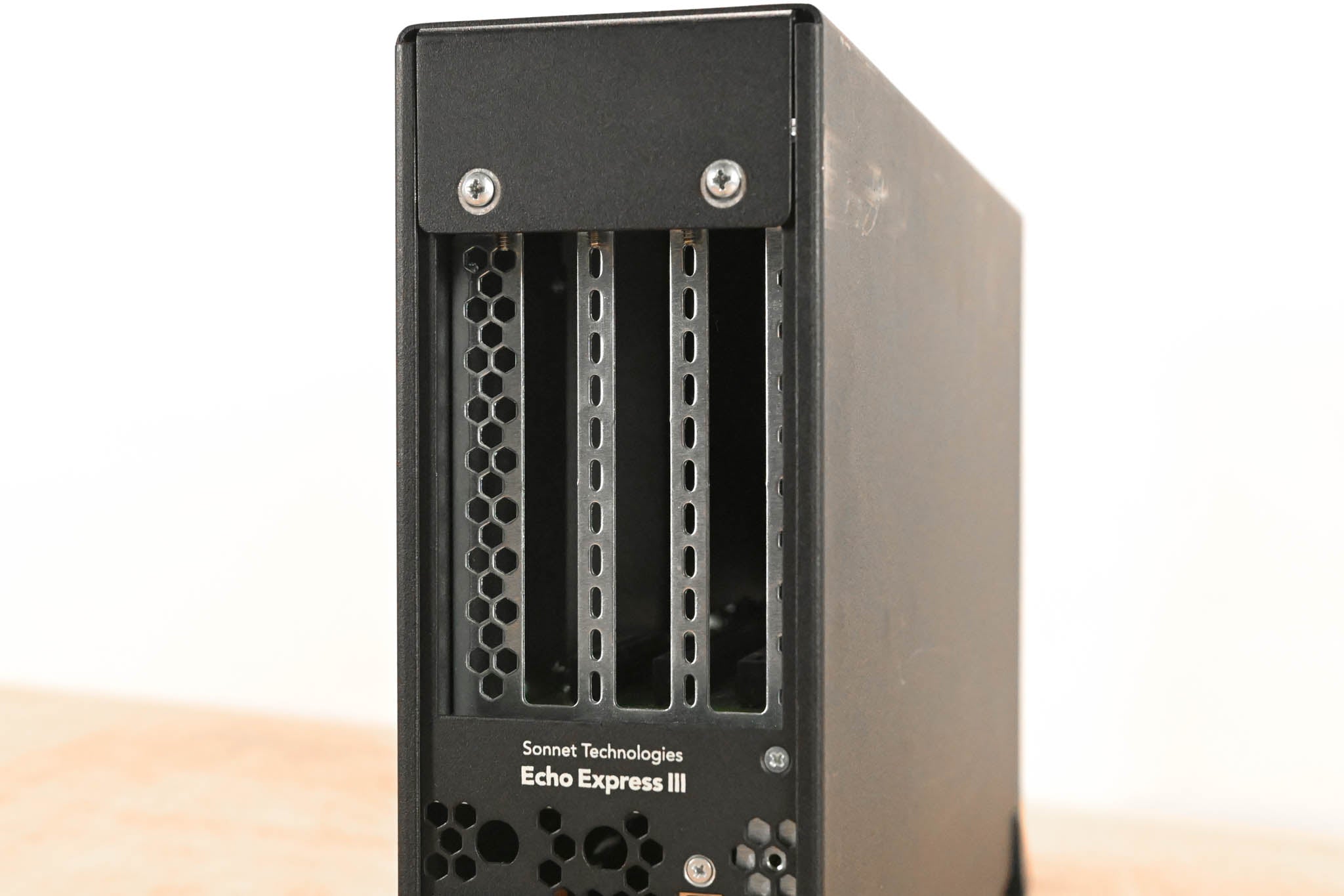 Sonnet Echo Express III Thunderbolt 2 Expansion System