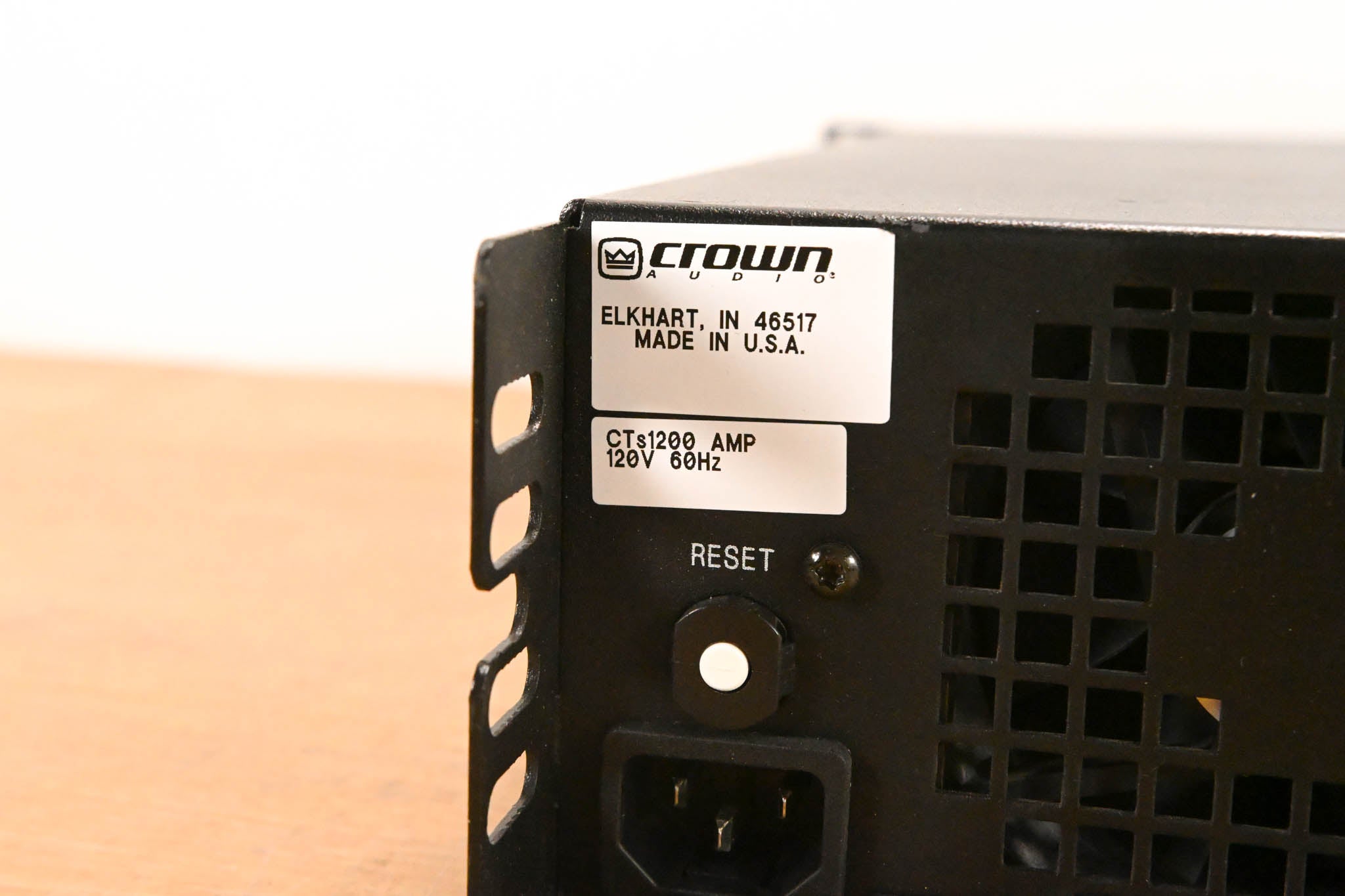 Crown CTs 1200 Two-Channel 600W Power Amplifier