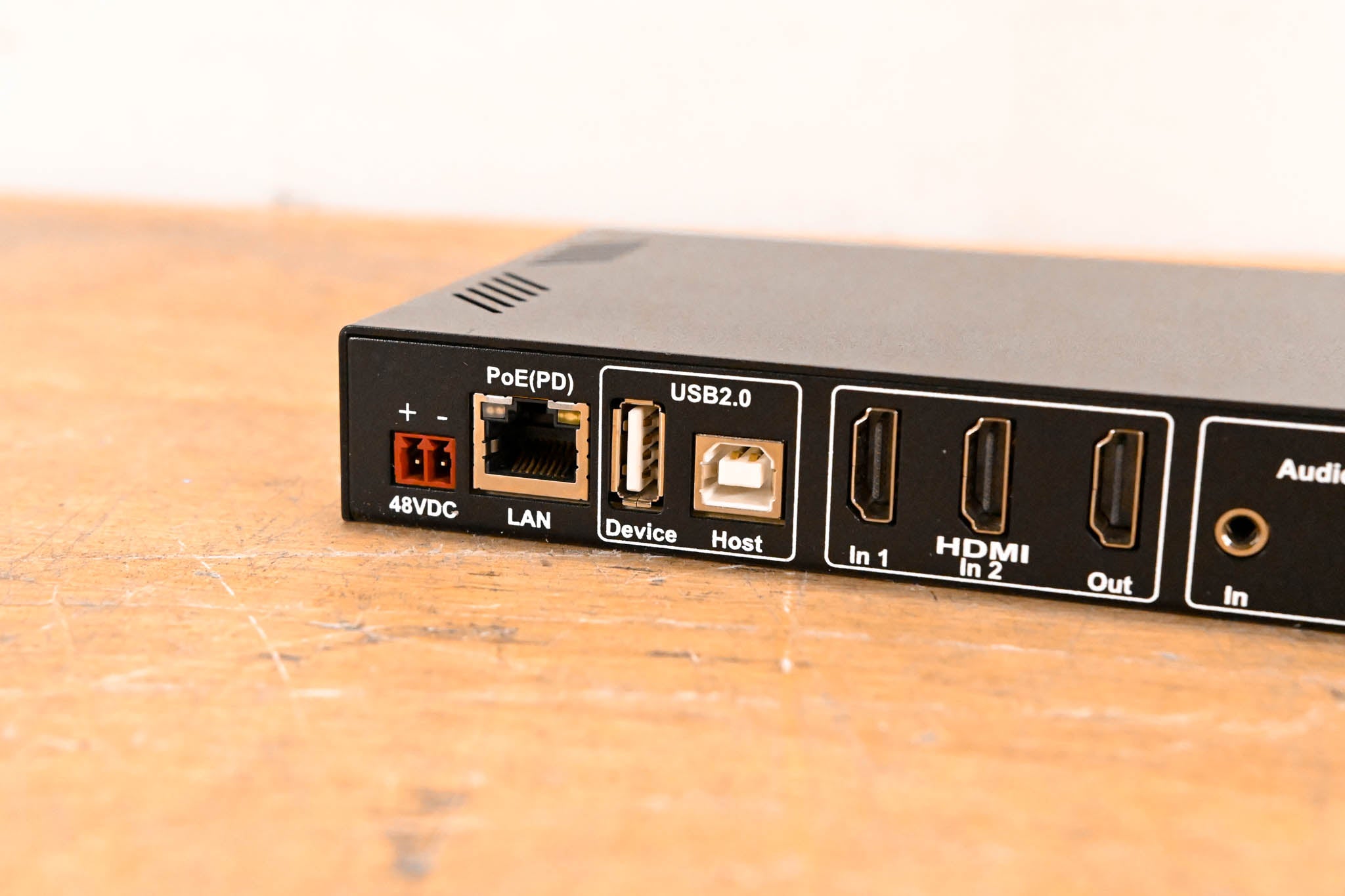 Aurora Multimedia VLX-TC1-C 4K 1Gbps AV-over-IP Transceiver