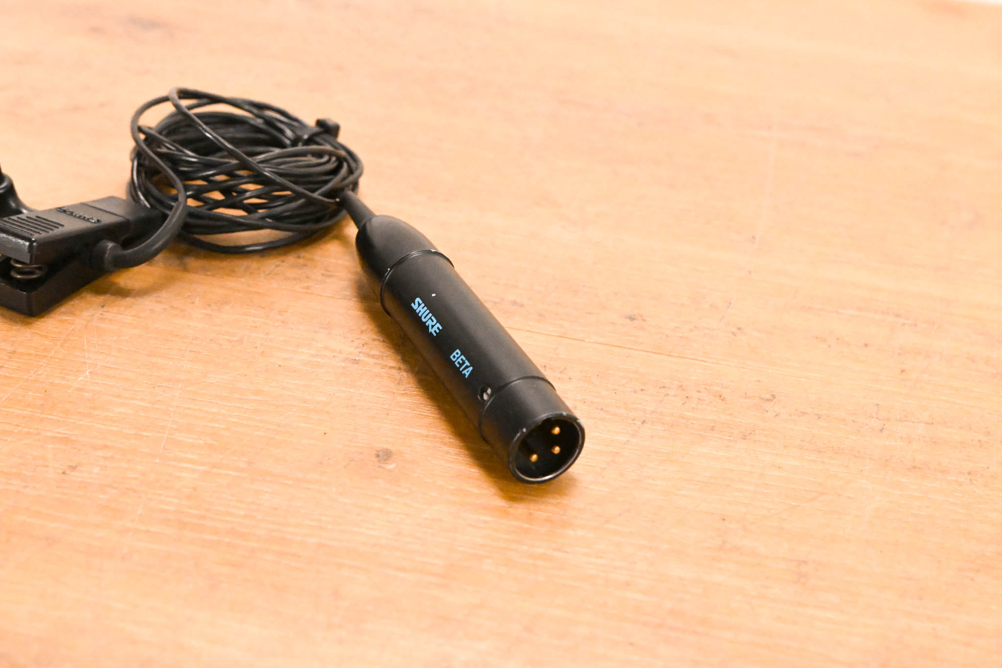 Shure Beta 98H/C Miniature Cardioid Condenser Instrument Microphone
