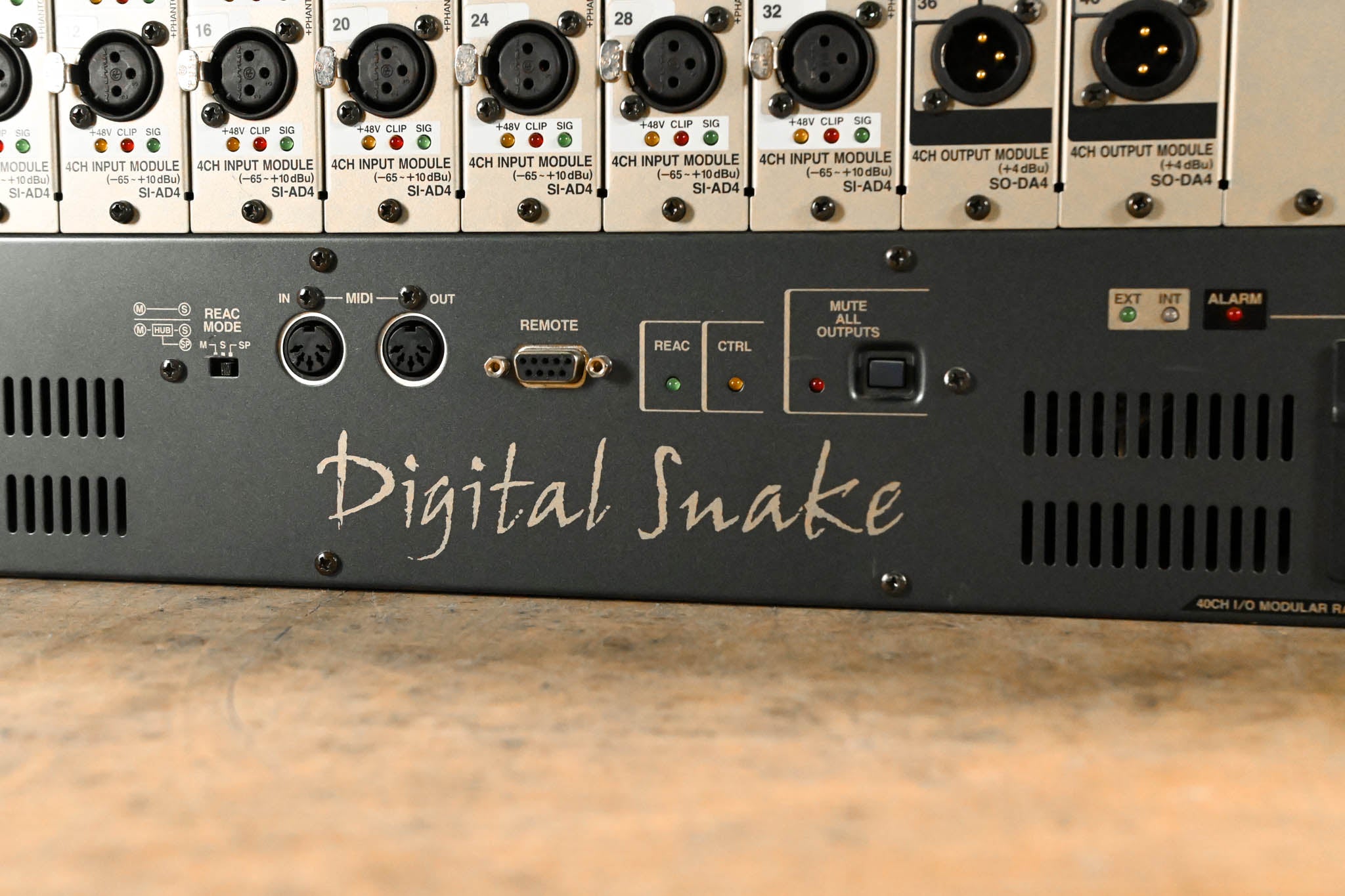 Roland S-4000S-3208 Digital Snake 32x8 Modular Stage Unit