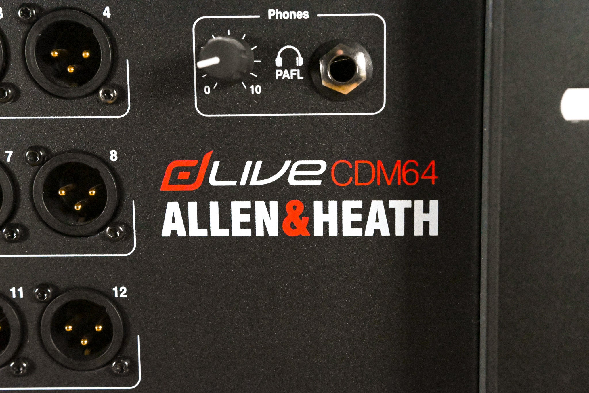 Allen & Heath dLive CDM64 MixRack 64-in/32-out Digital Stage Box