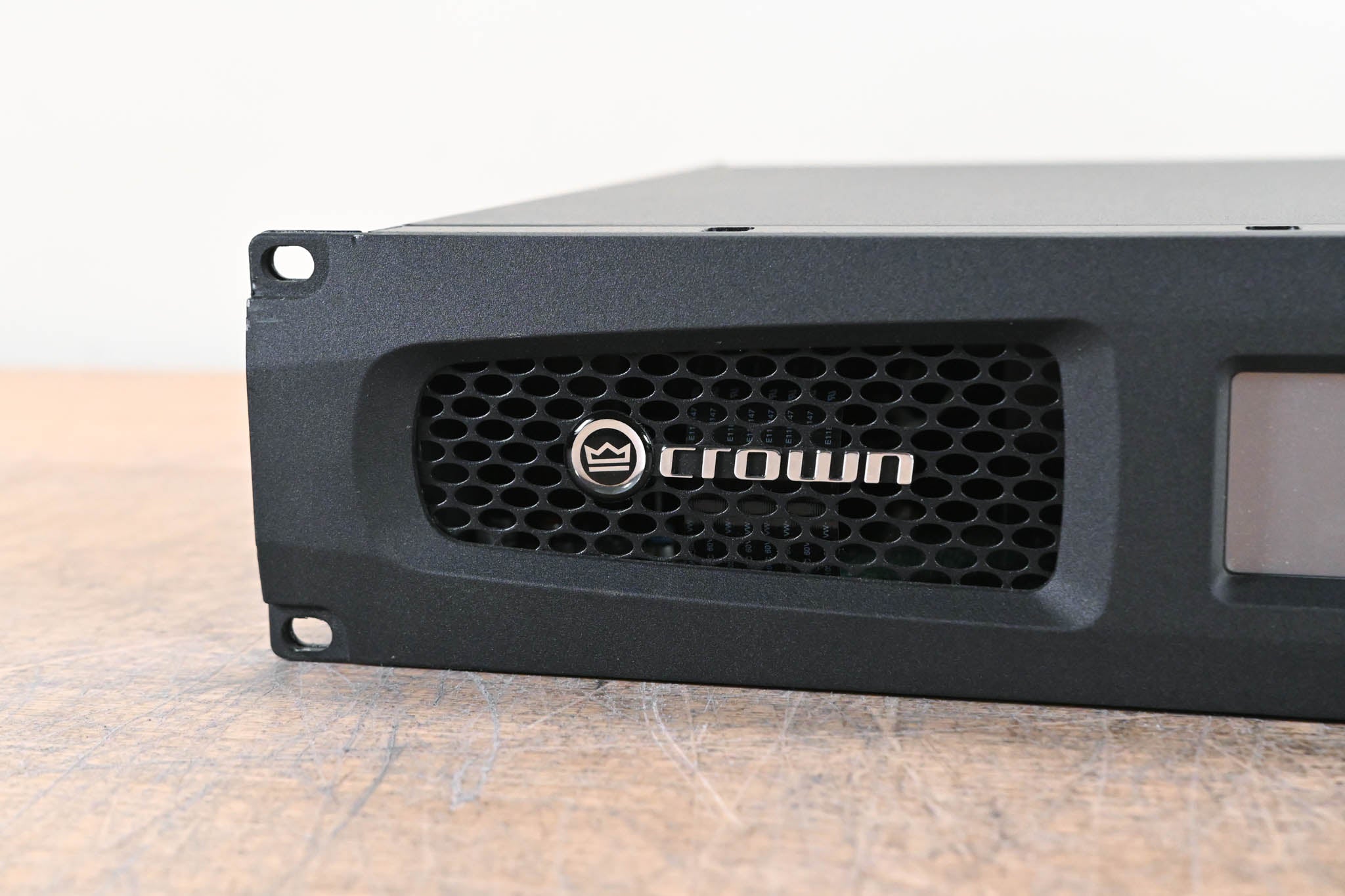 Crown DCi 2|300N DriveCore Install 2-Channel Power Amplifier