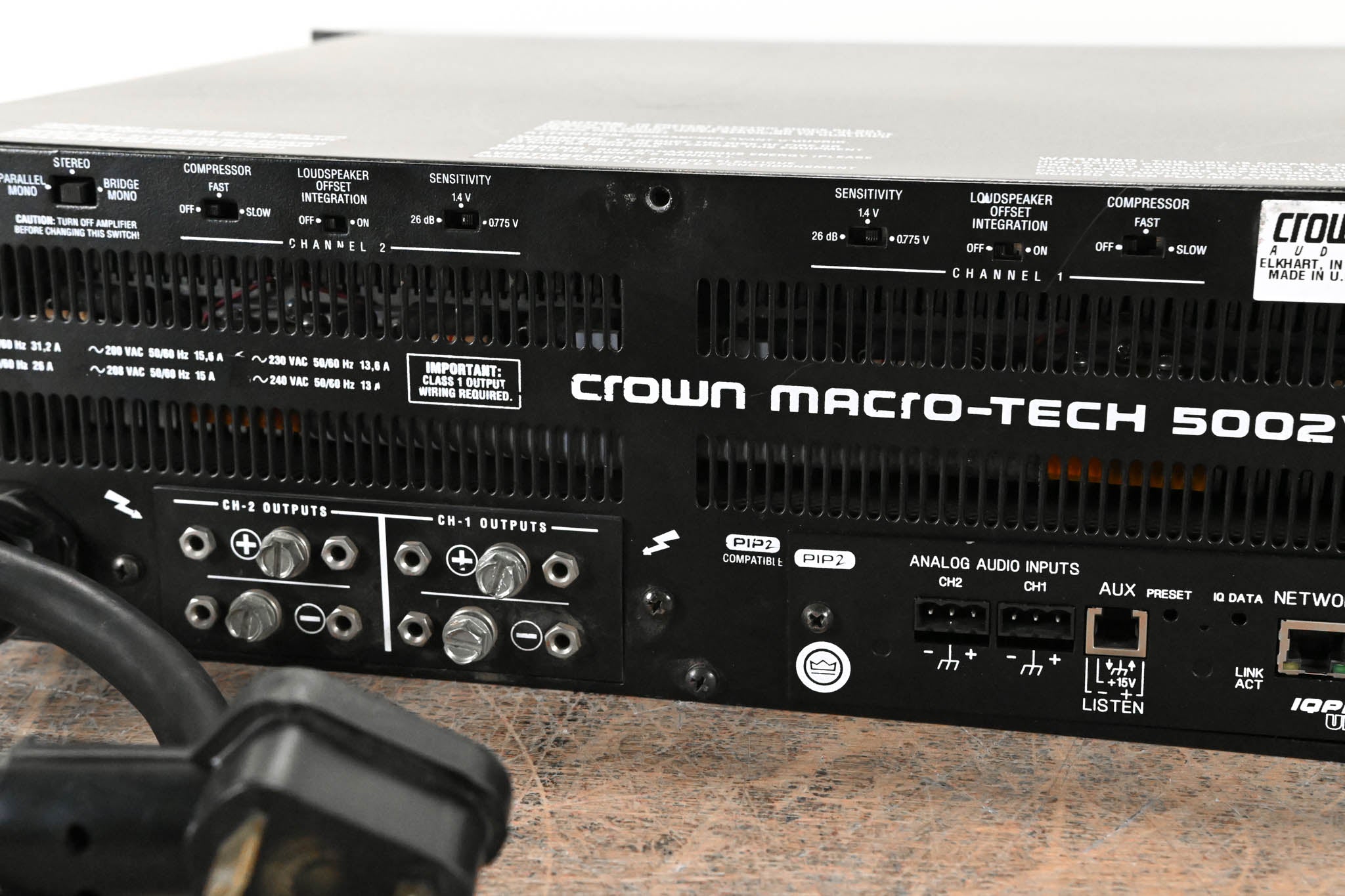 Crown Macro-Tech 5002VZ 2-Channel Power Amplifier