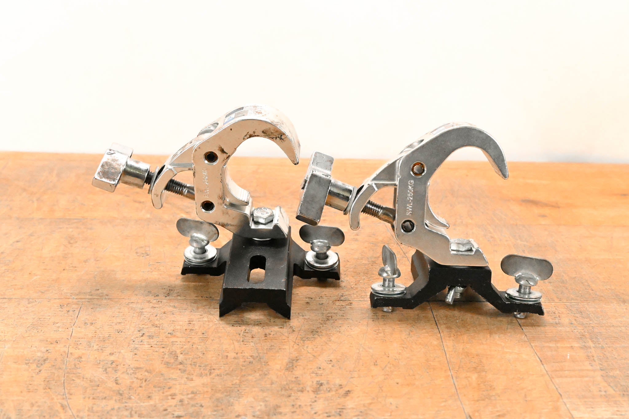 Chauvet Rogue R1 FX-B Multi-Beam Moving Light