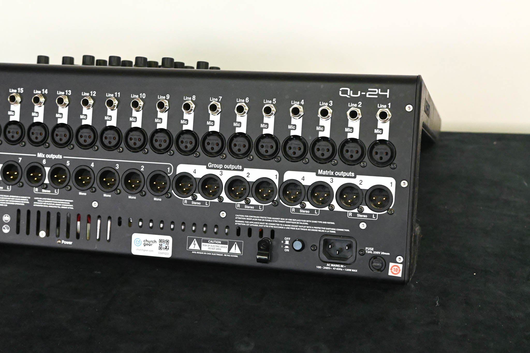 Allen & Heath Qu-24 24-Channel Digital Mixing Console