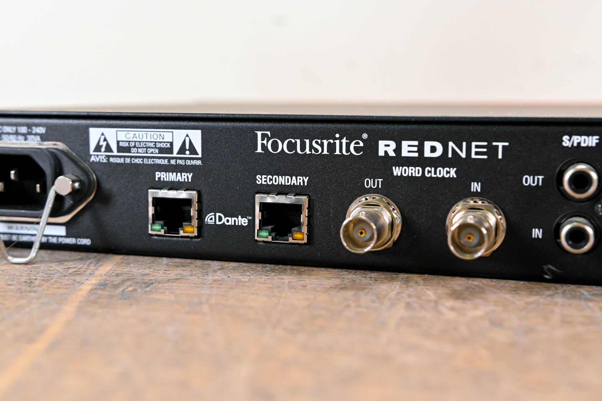 Focusrite RedNet D16 AES Dante-Equipped Digital Audio Interface