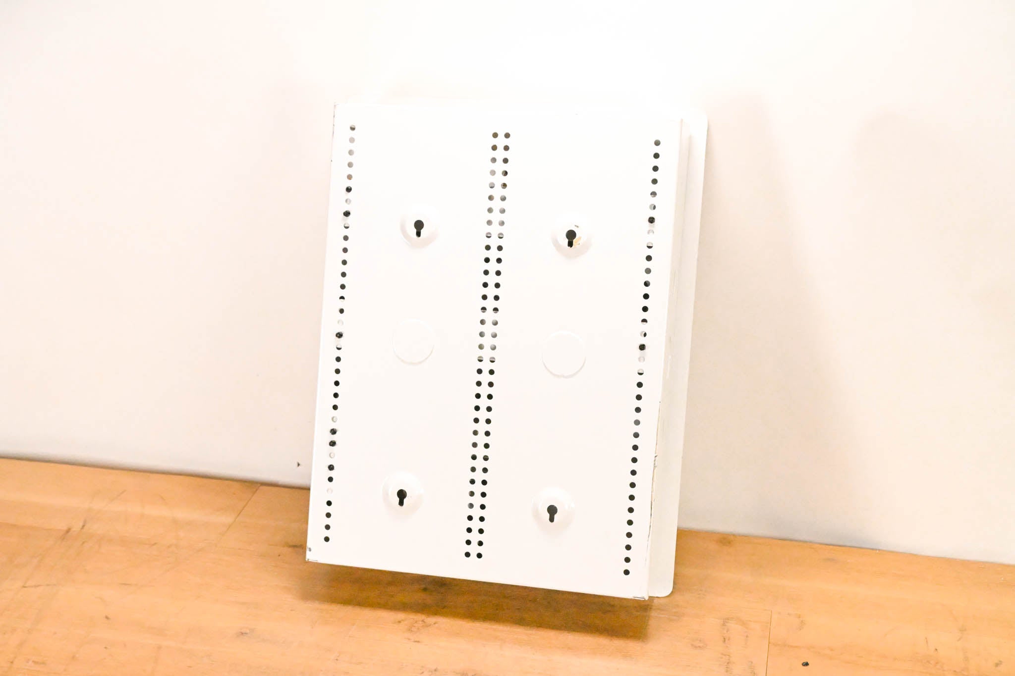 Channel Vision DP-3/12-II Amplified RF Coax Distribution Panel