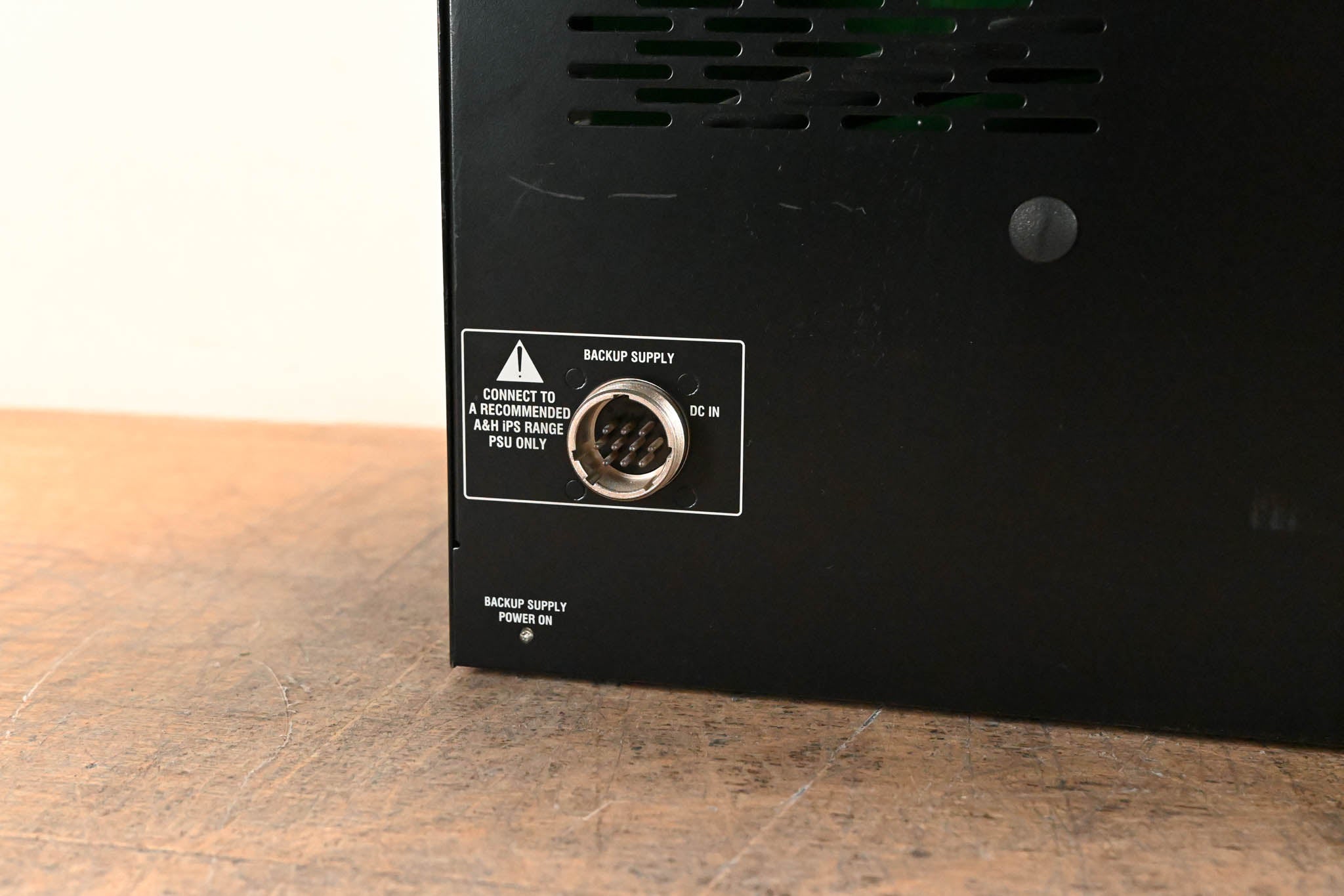 Allen & Heath iDR-48 48-In, 24-Out Audio Stage Box