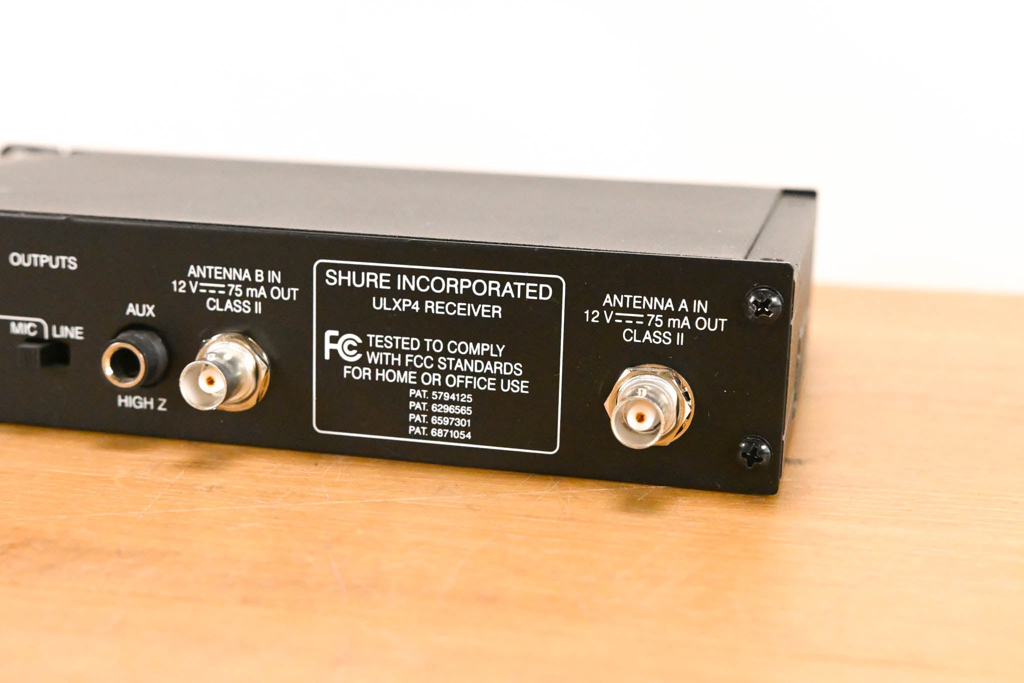 Shure ULXP24/58 Handheld Wireless System - G3 Band (NO POWER SUPPLY)