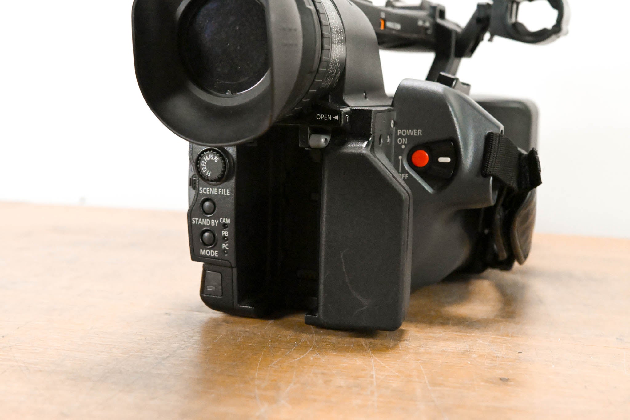 Panasonic AG-HMC150P AVCCAM Camcorder