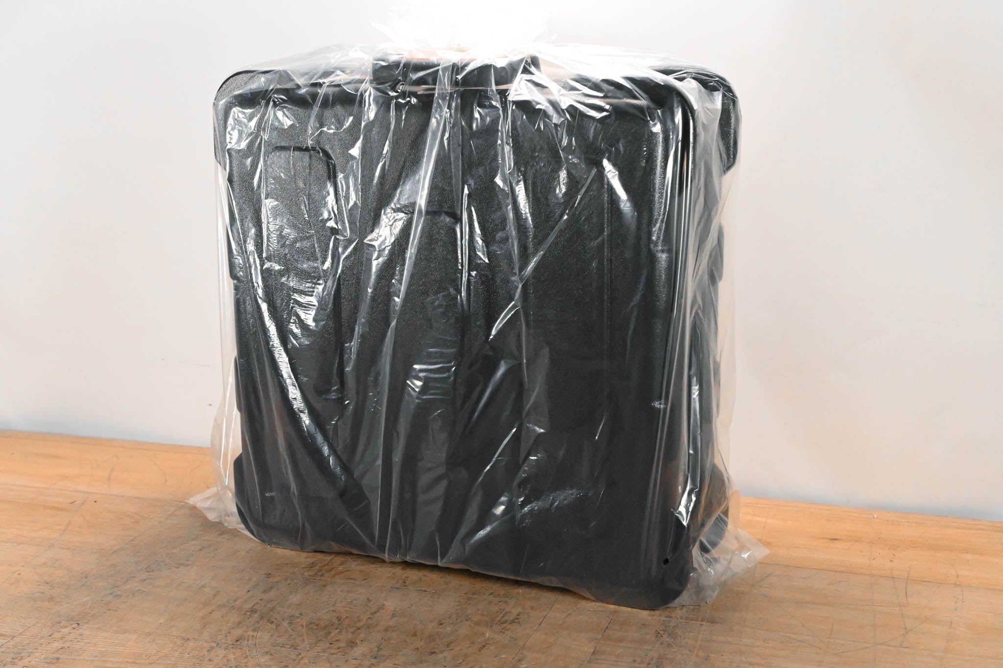 Gator Cases GAV-PROJECTOR-LG TSA Projector Case - Large