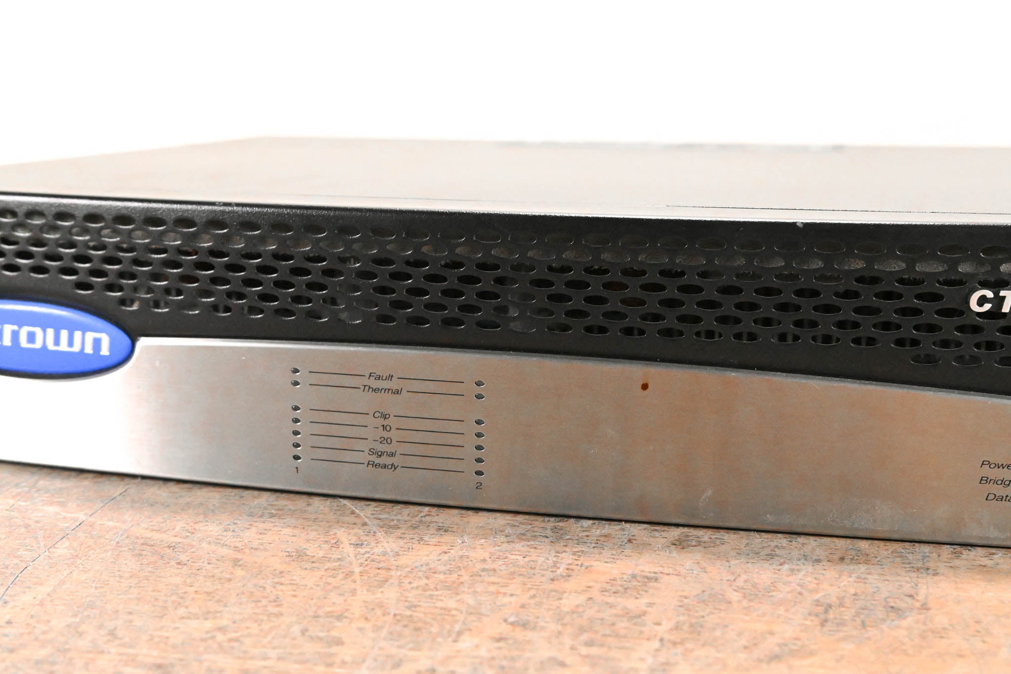 Crown CTs 600 Two-Channel 300W Power Amplifier