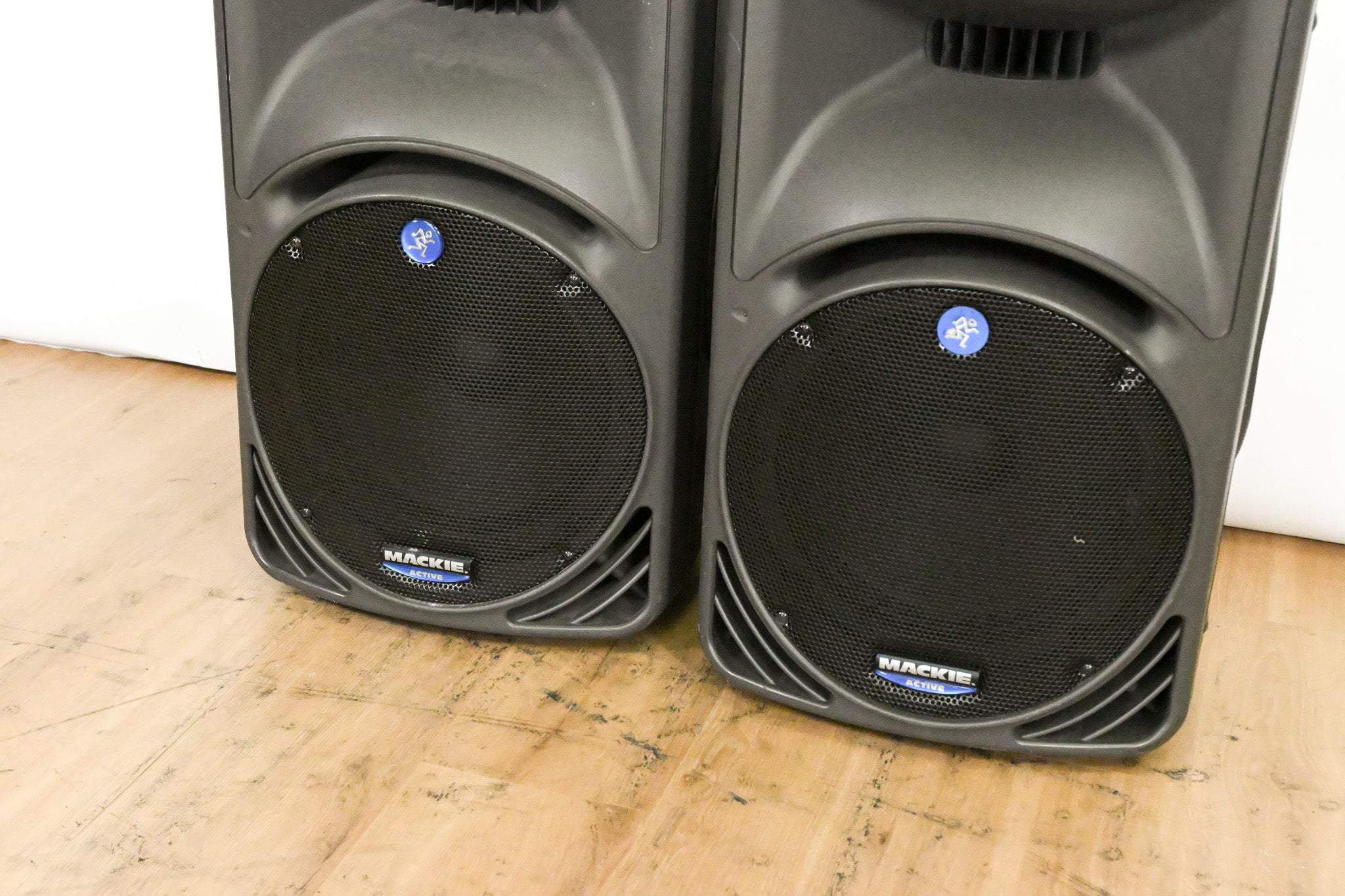 Mackie SRM450 1000W 2-Way 12-inch Powered Portable Loudspeaker (PAIR)