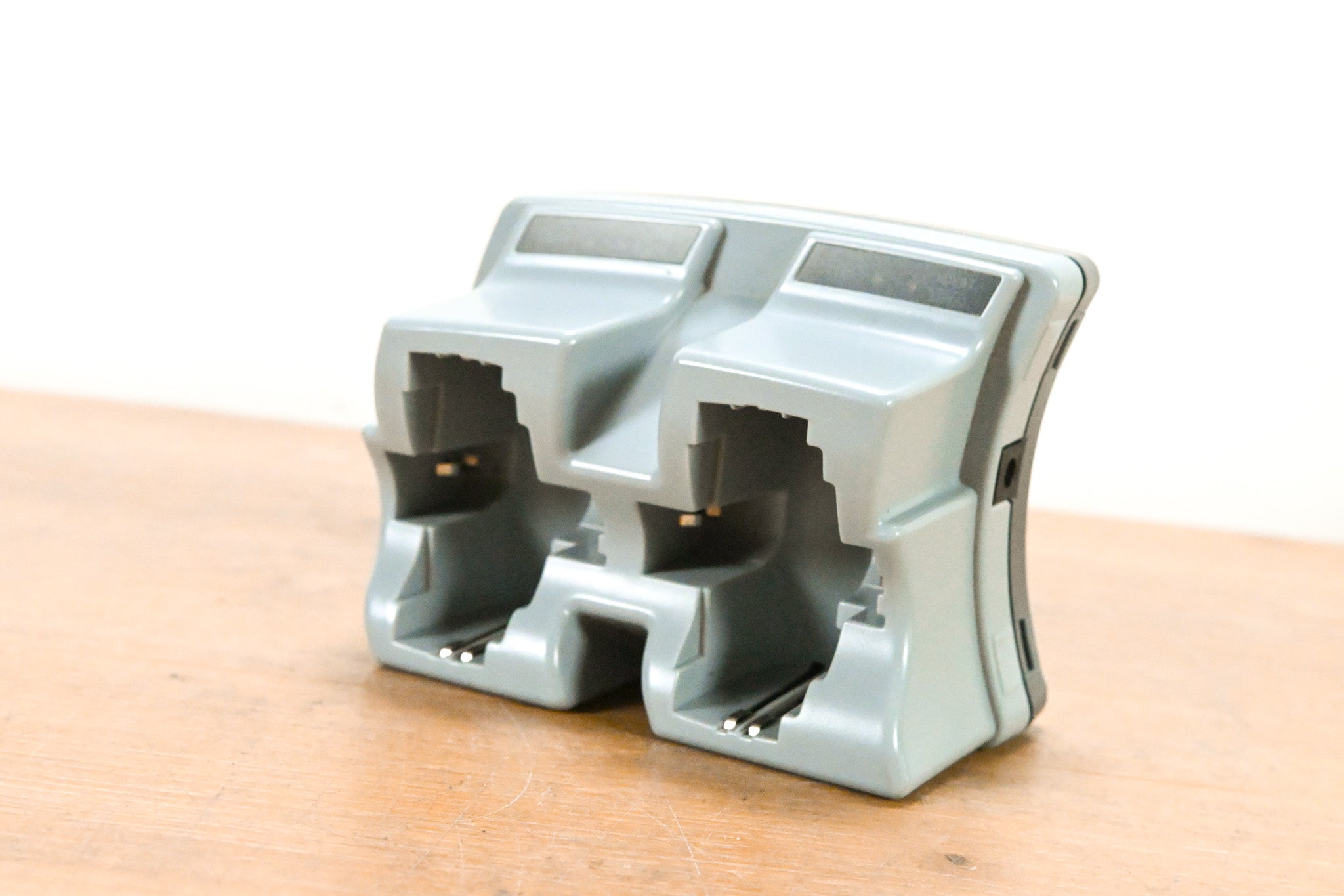 Sennheiser L 2015 Charging Station (NO POWER SUPPLY)