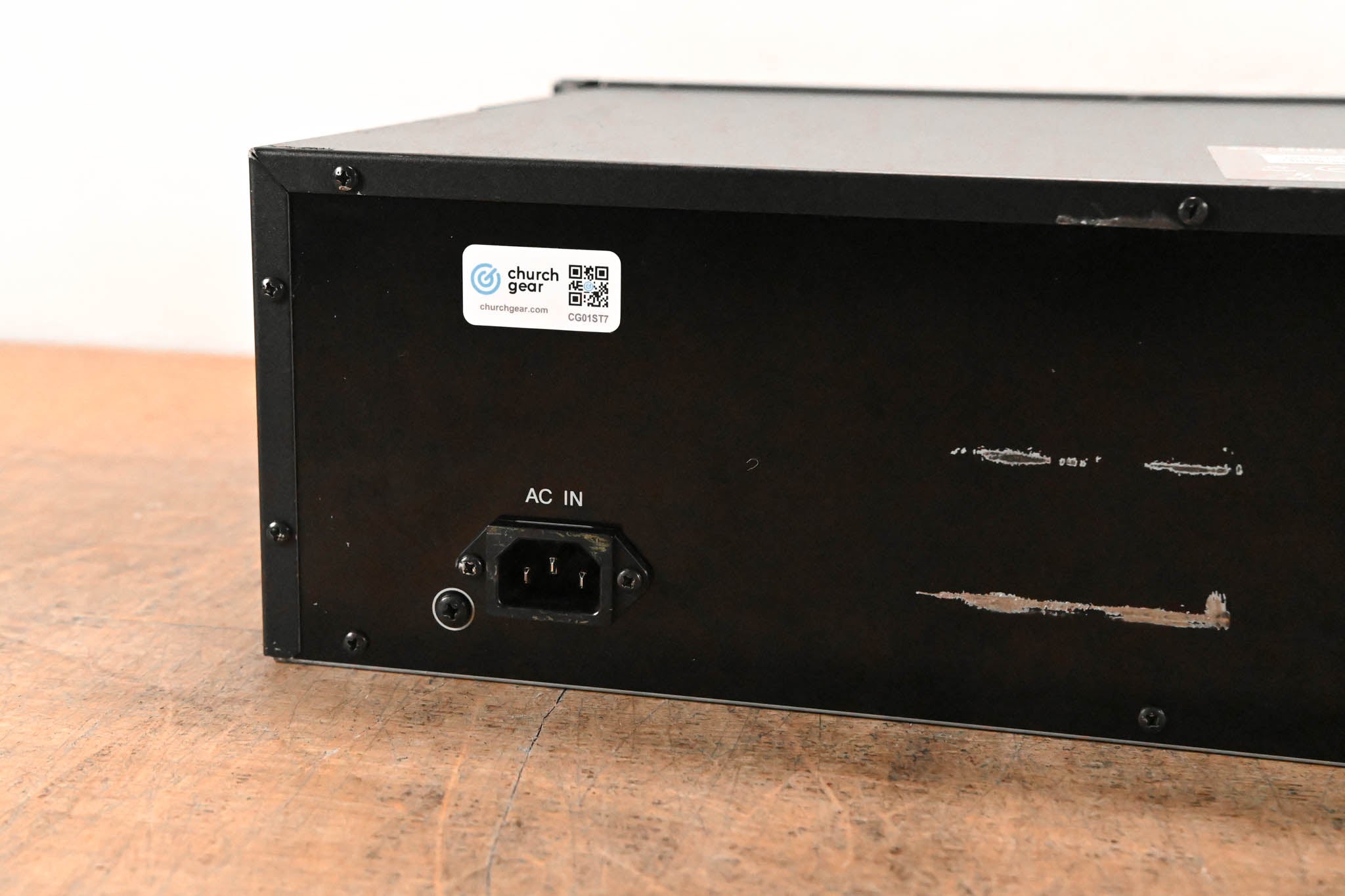 Yamaha SB168-ES 16-Channel EtherSound Stage Box