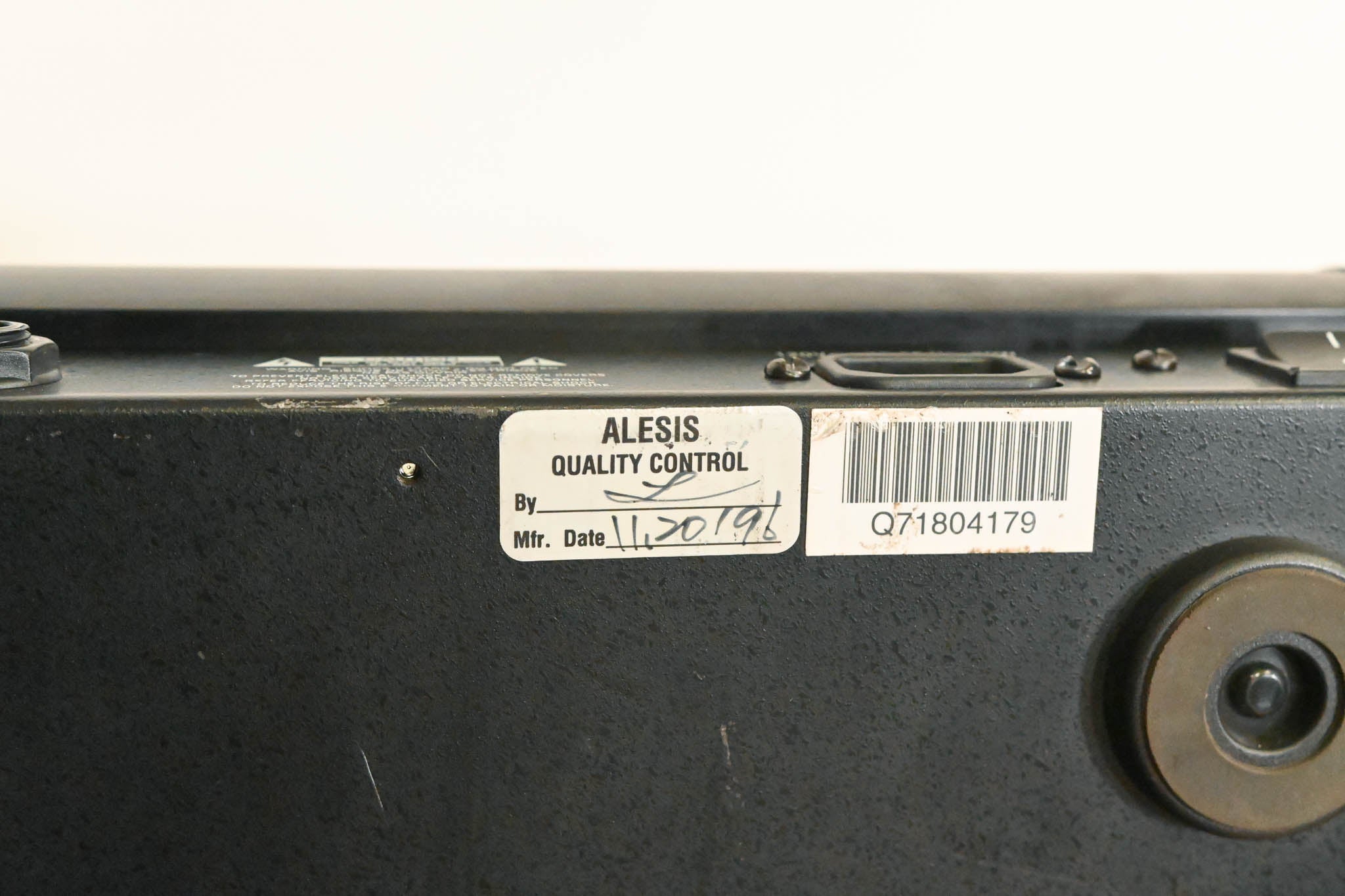 Alesis QS7 76-Key Synthesizer Keyboard