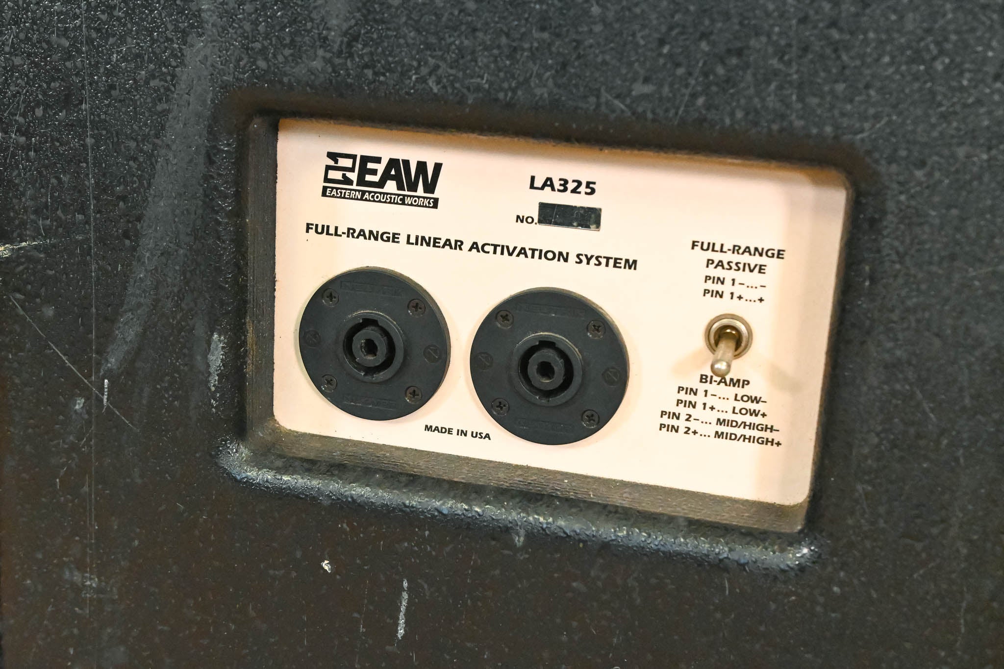 EAW LA325 3-Way Full-Range Loudspeaker (PAIR)