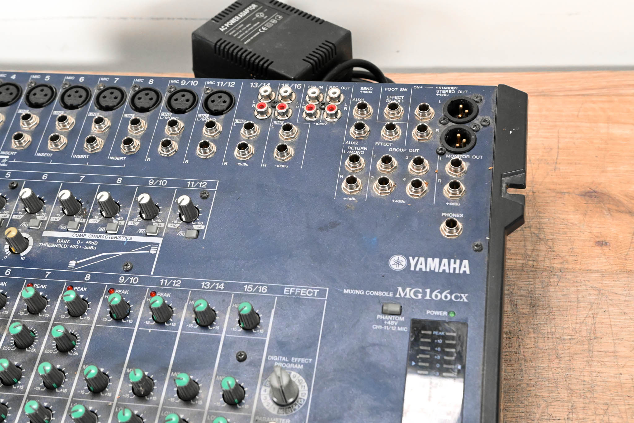 Yamaha MG166CX 16-Channel Analog Mixer