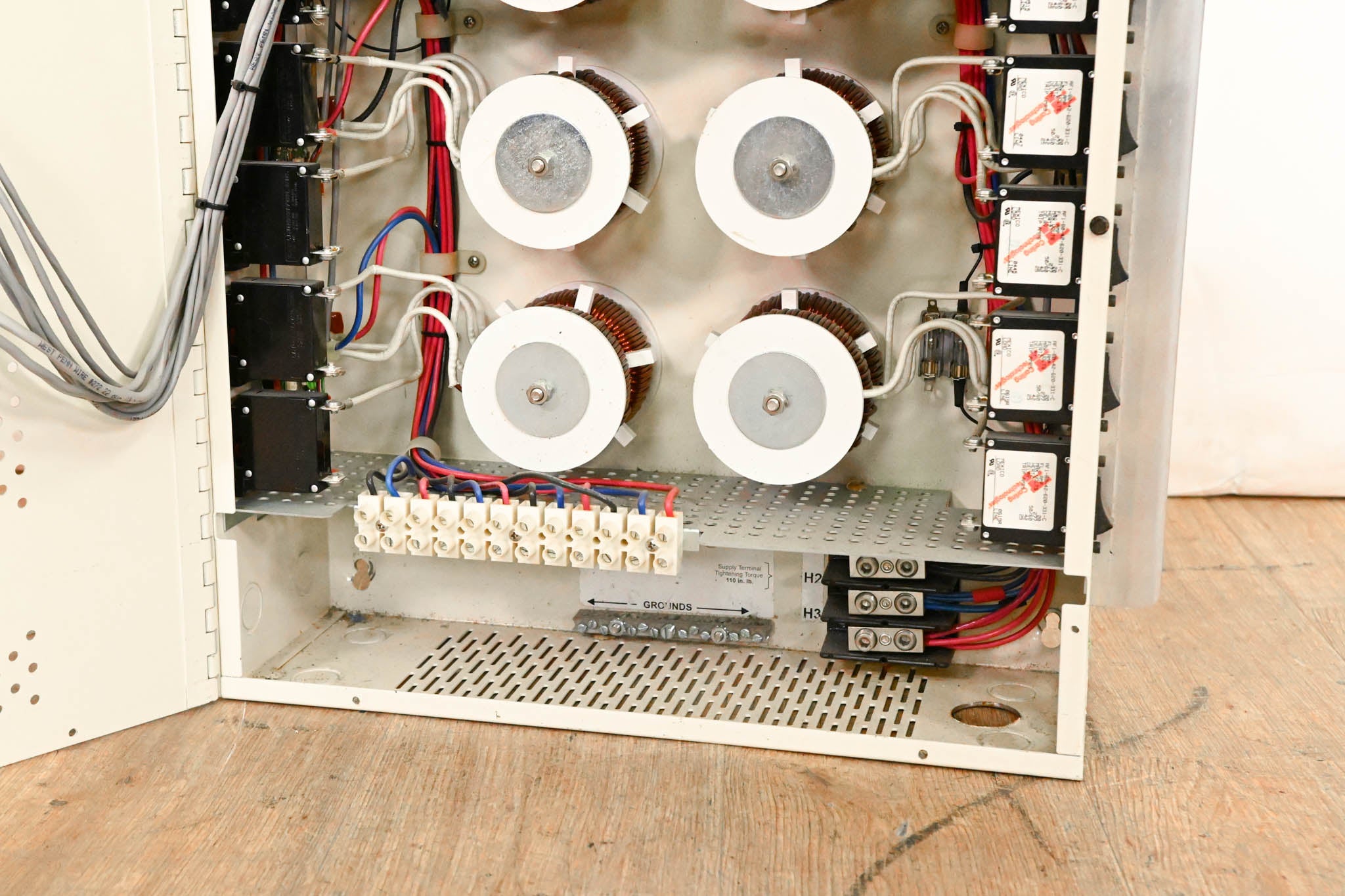 Lightronics AR-1202 12-Channel DMX Wall Mount Dimming System