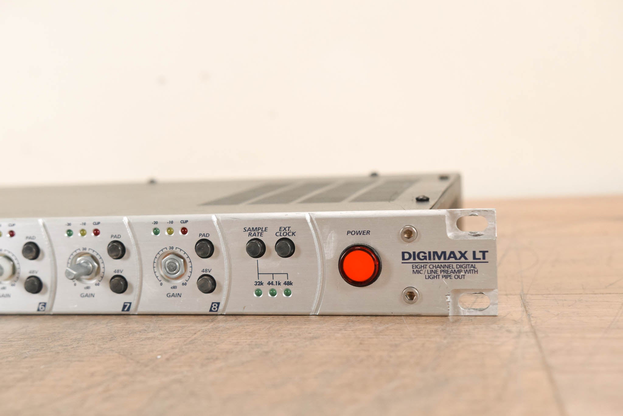 PreSonus DigiMax LT 8-Channel Microphone Preamp