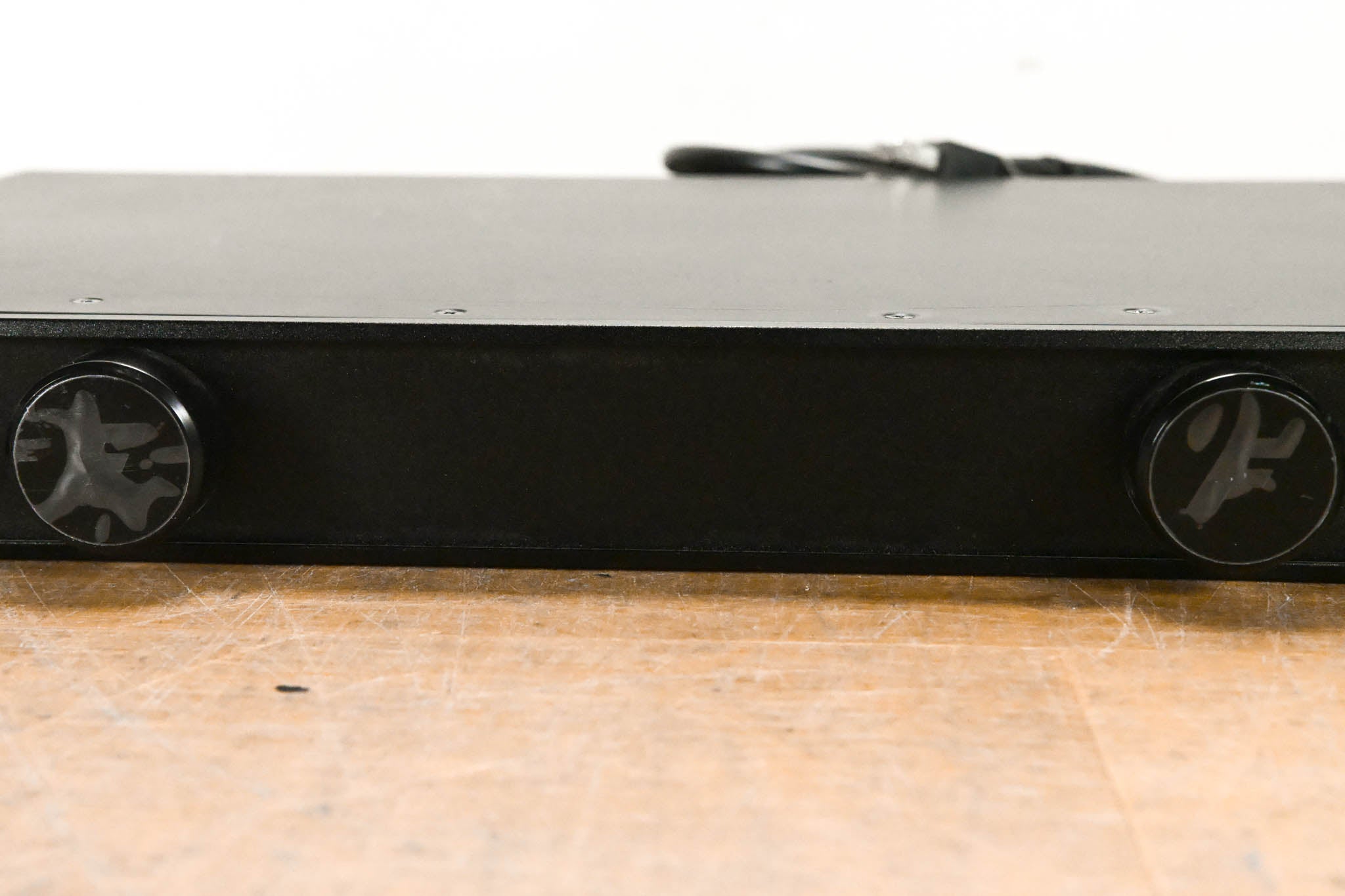 Furman PL-8C 15A Classic Series Power Conditioner with Lights