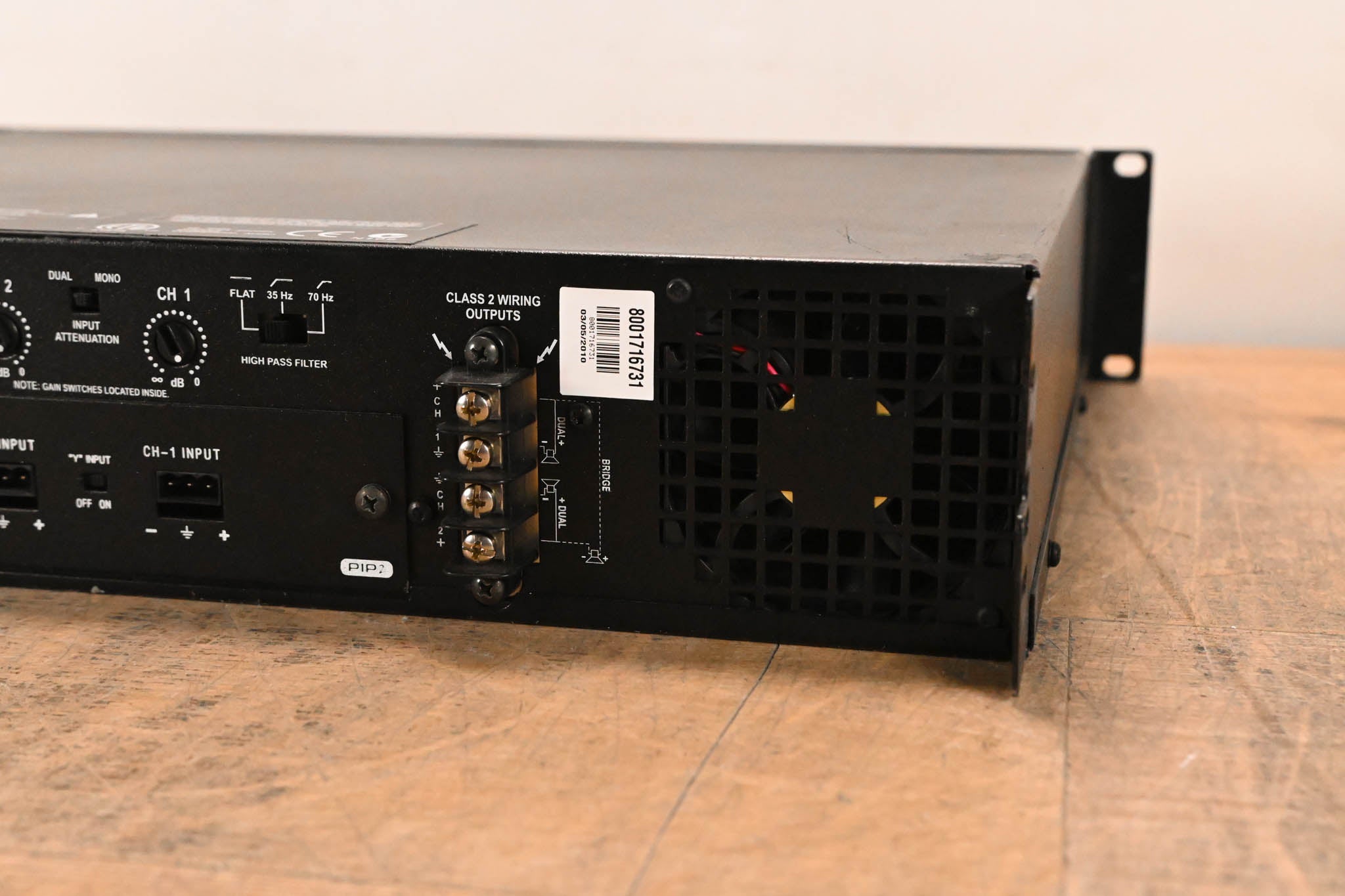 Crown CTs 600 Two-Channel 300W Power Amplifier