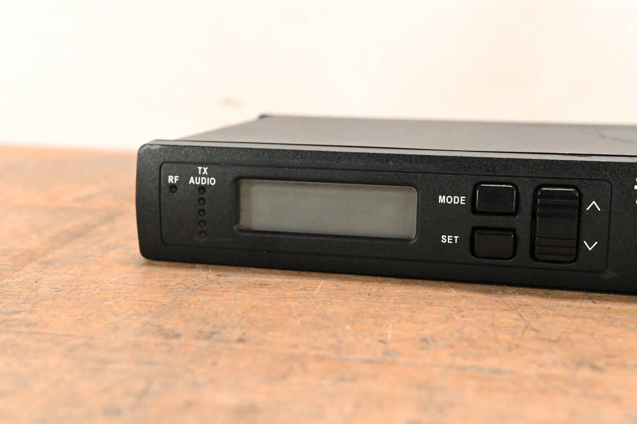 Shure ULXS14 Bodypack Wireless System - J1 Band: 554-590 MHz