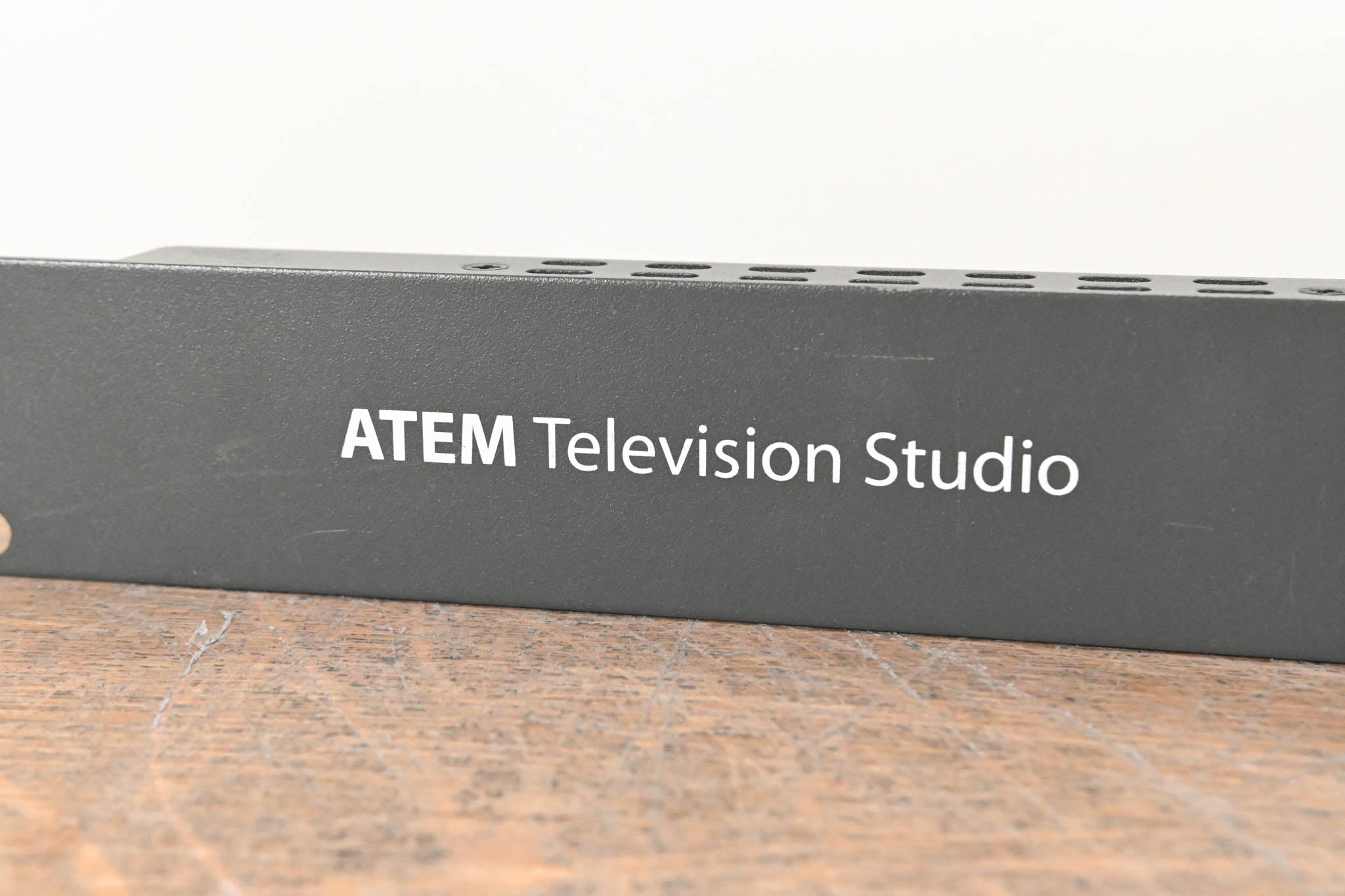 Blackmagic Design ATEM Television Studio (NO POWER SUPPLY)