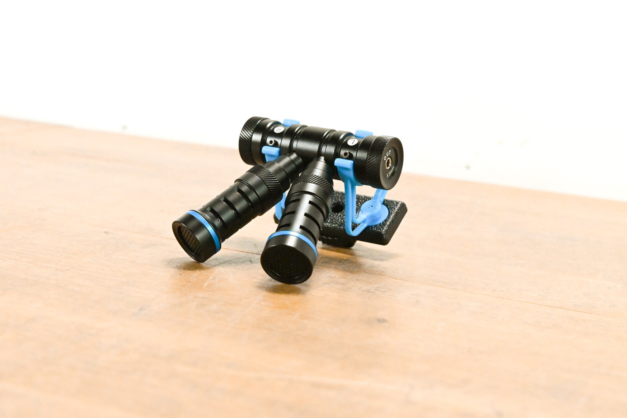 LZSIG LVM2 Universal Camera/Video Microphone