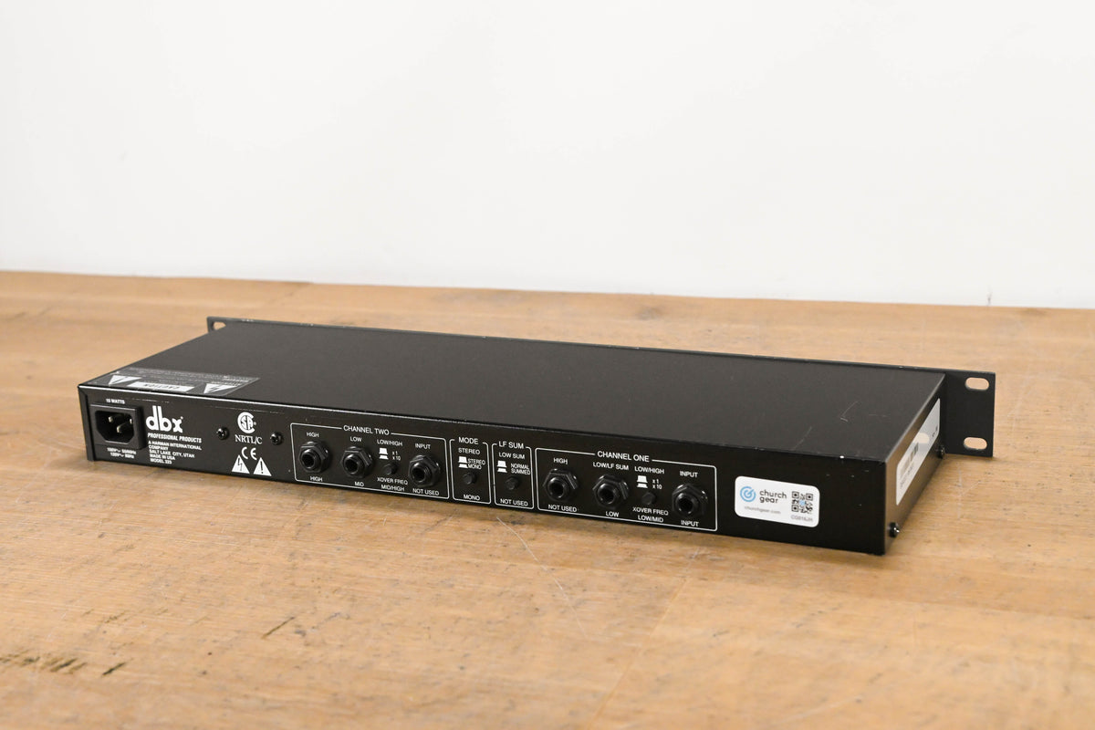 dbx 223 Stereo 2-Way / Mono 3-Way Crossover