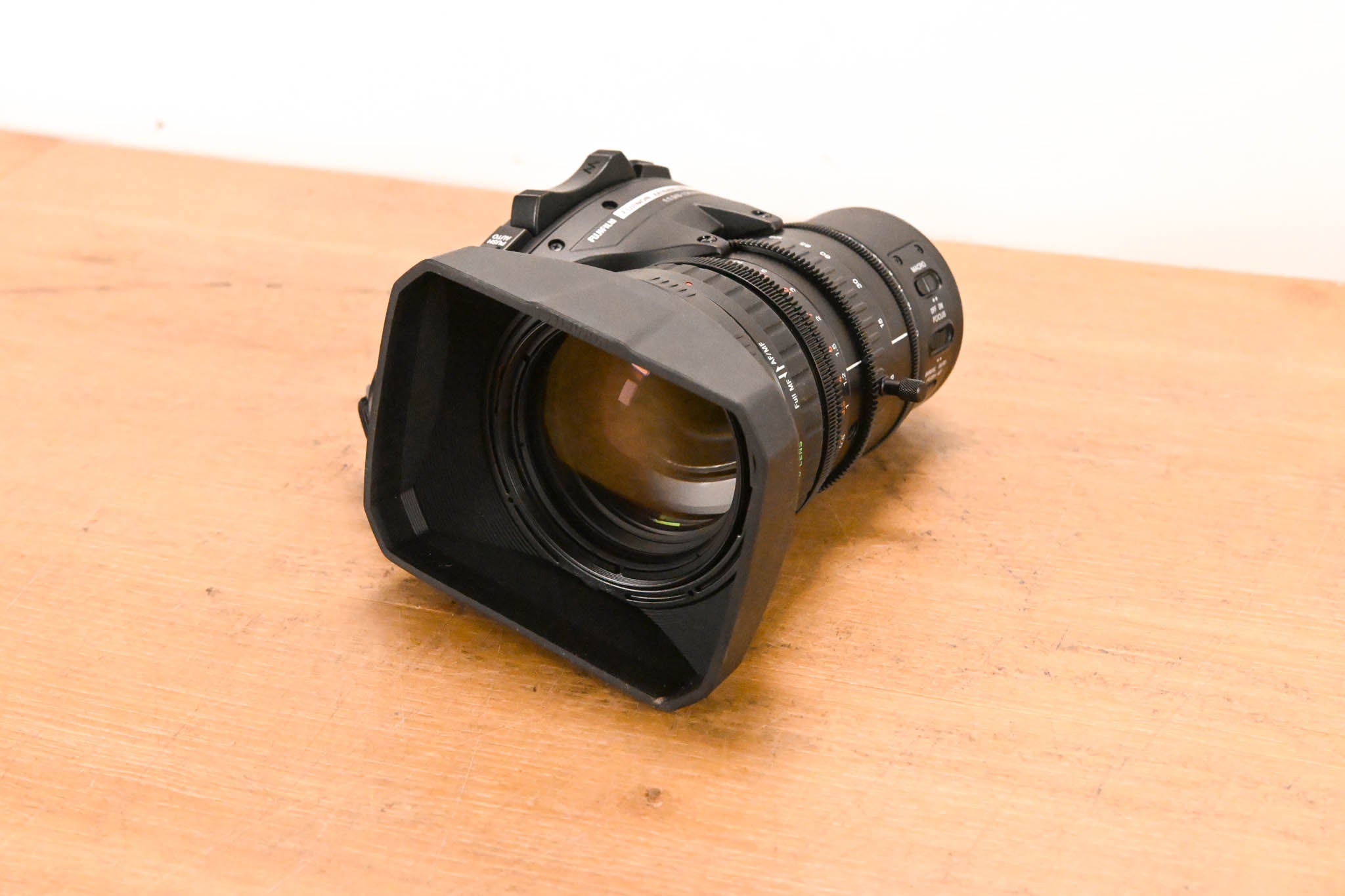 Fujinon XA16x8A-XB4 Broadcast Zoom Lens - 1:1.9/8-128mm